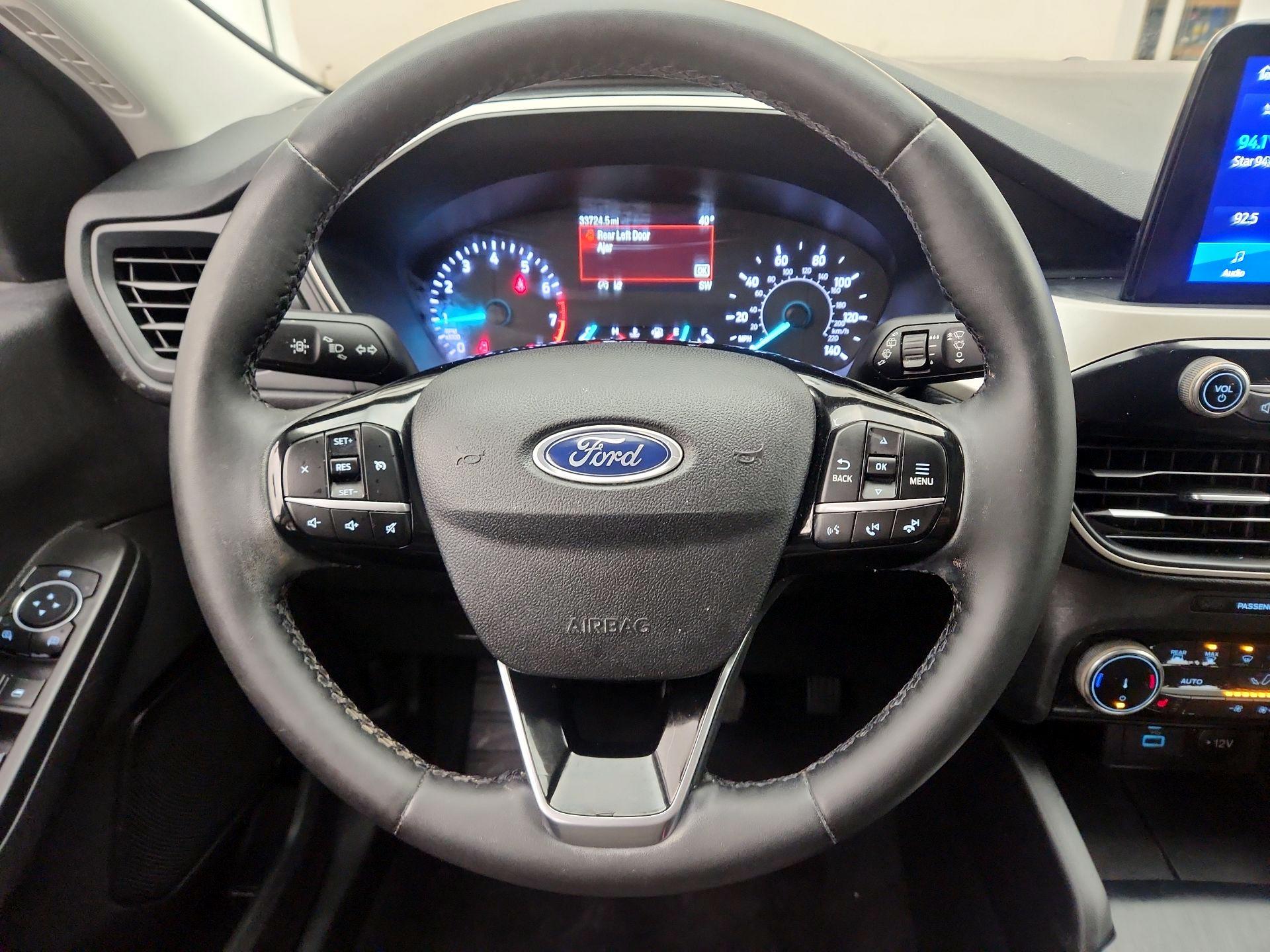 Thumbnail: 2022 Ford Escape - 10