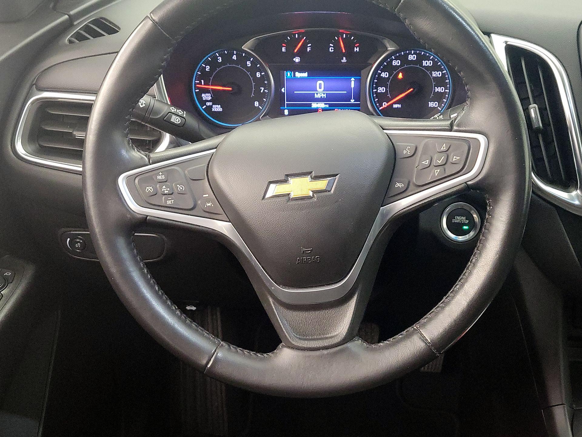 Thumbnail: 2022 Chevrolet Equinox - 10