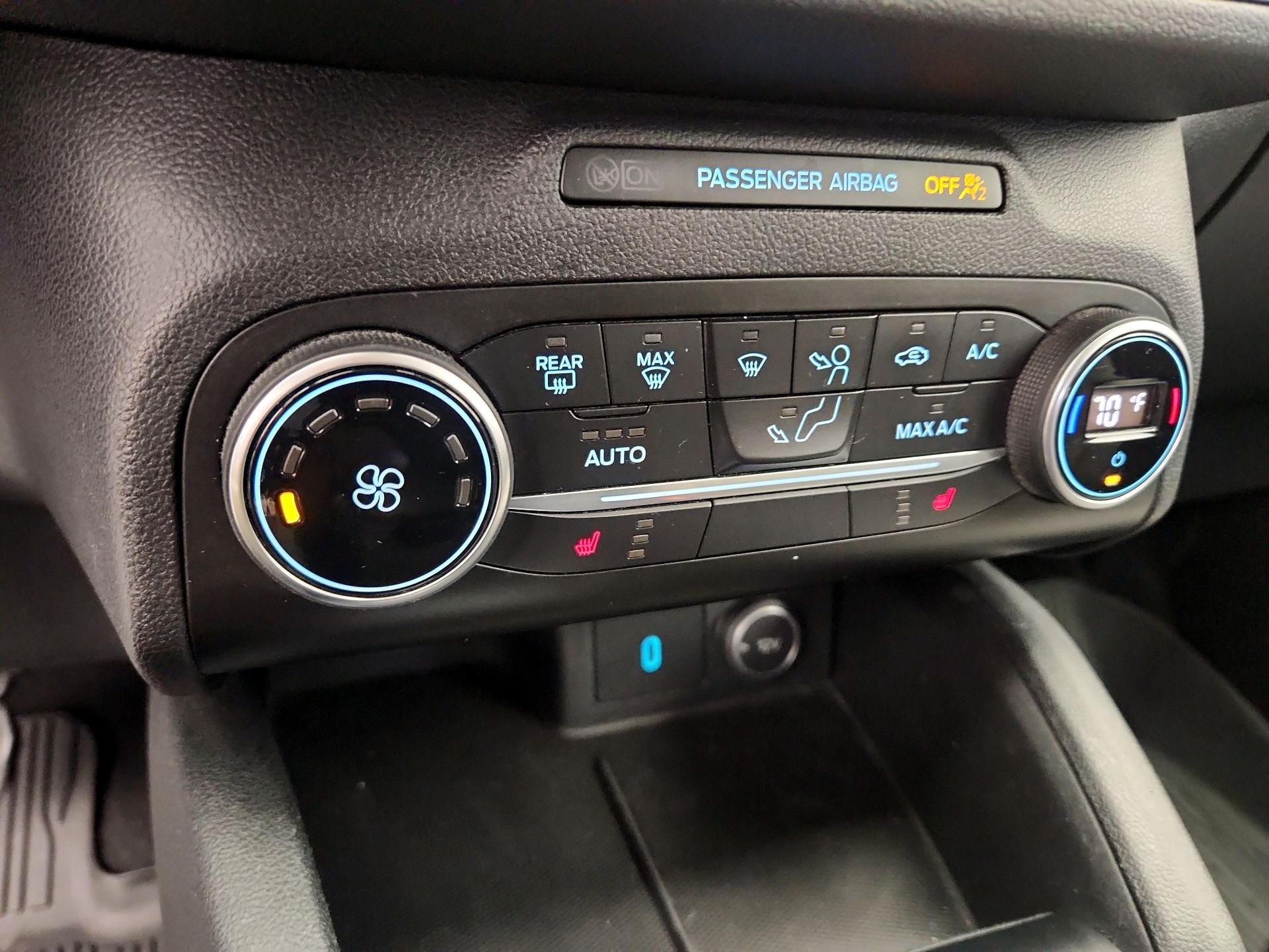 Thumbnail: 2020 Ford Escape - 17