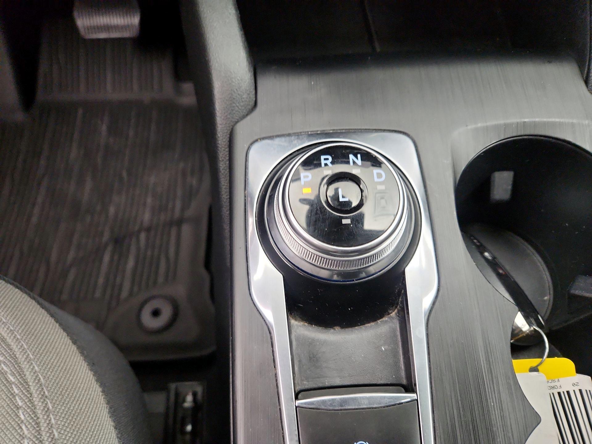 Thumbnail: 2020 Ford Escape - 18