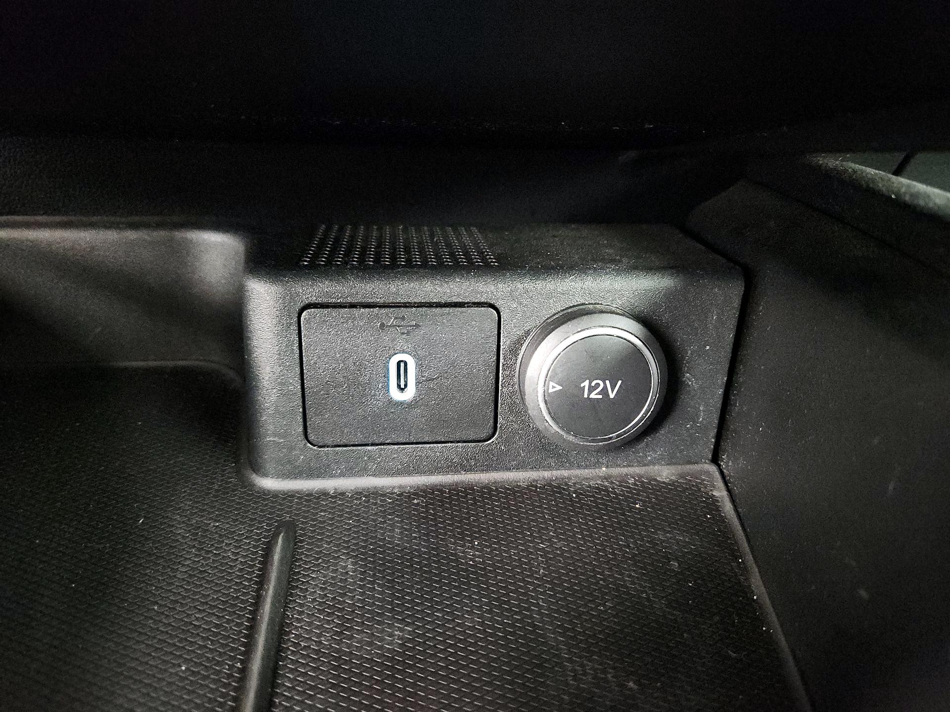 Thumbnail: 2020 Ford Escape - 19