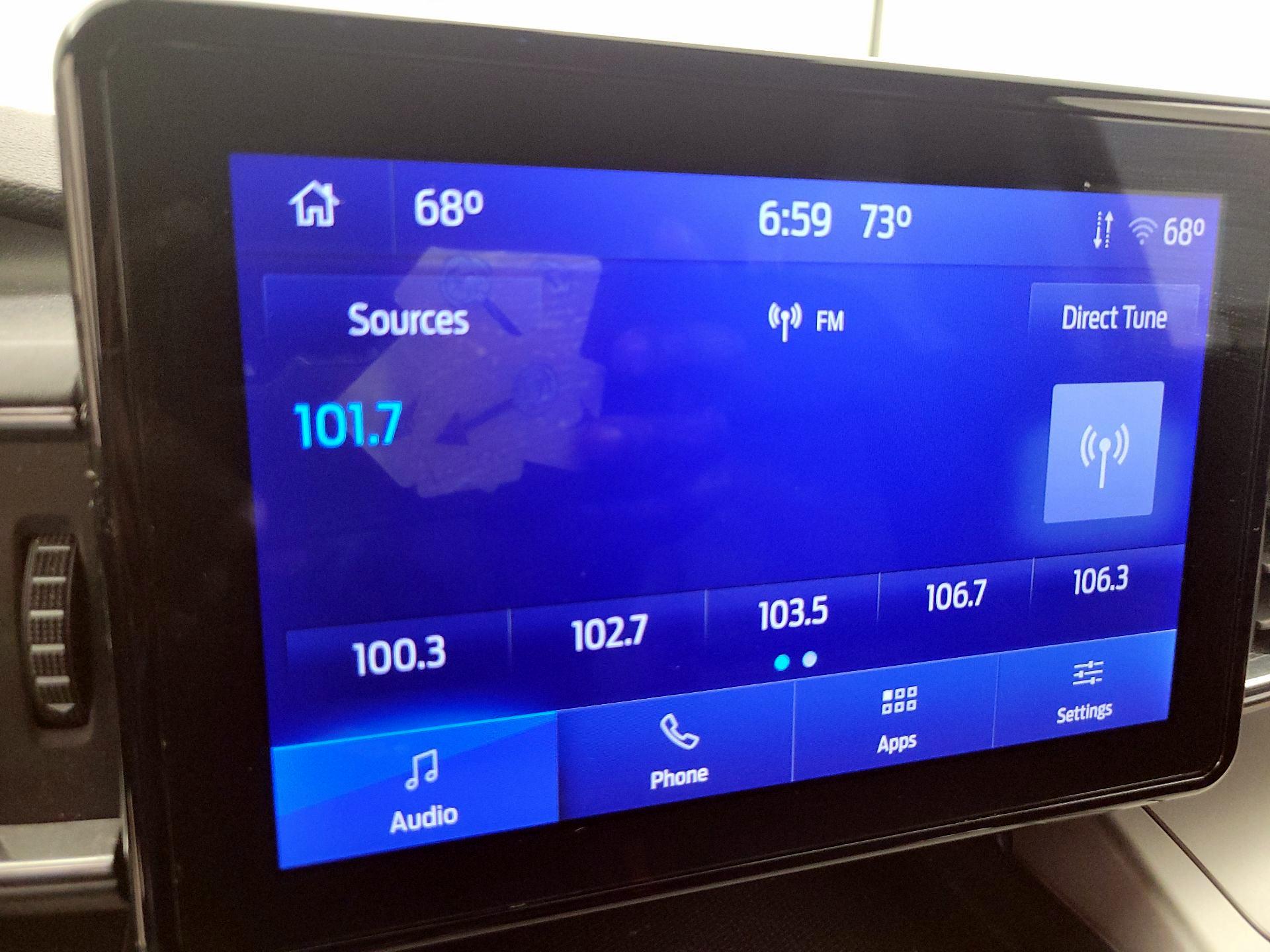 Thumbnail: 2022 Ford Explorer - 15