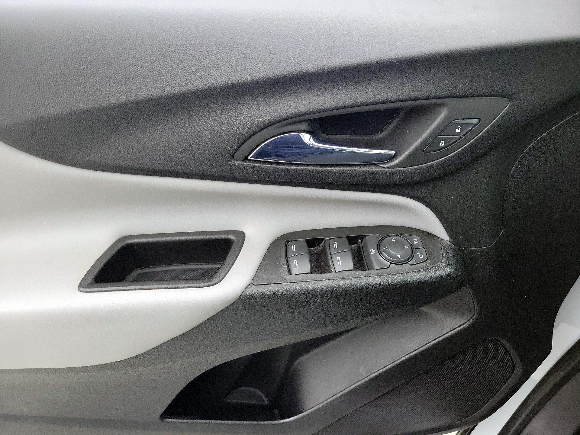 Thumbnail: 2022 Chevrolet Equinox - 12