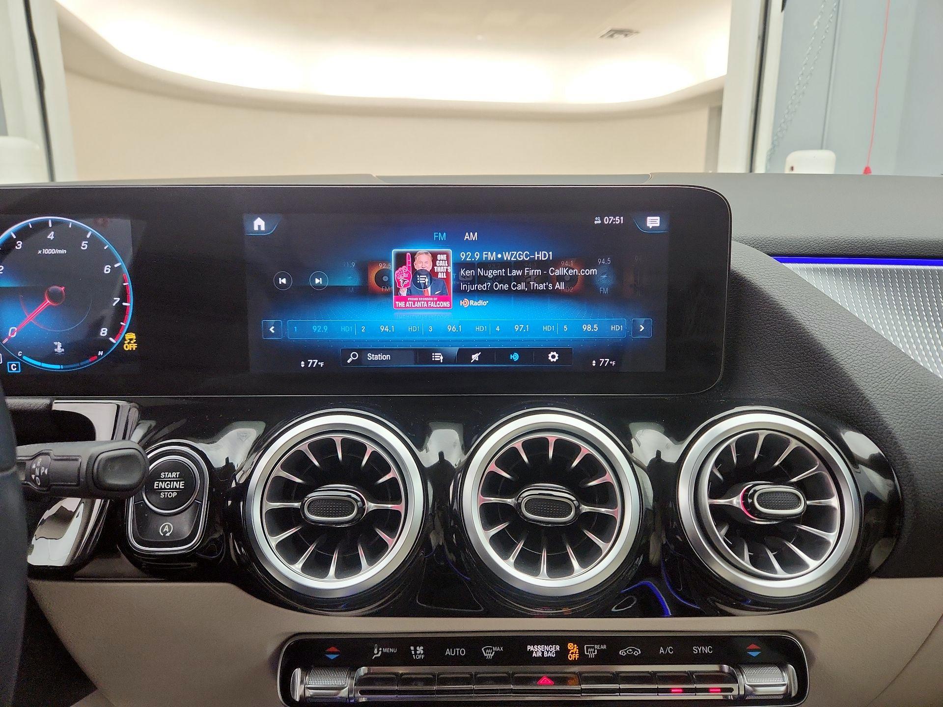 Thumbnail: 2022 Mercedes-Benz GLA - 15