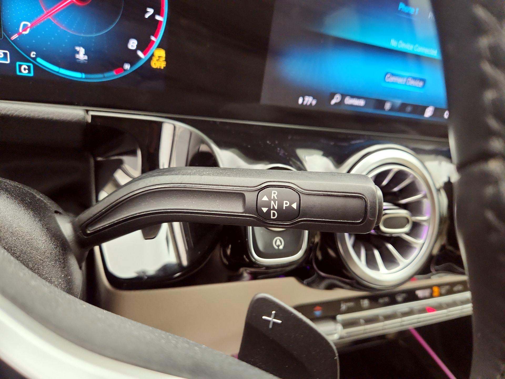 Thumbnail: 2022 Mercedes-Benz GLA - 17