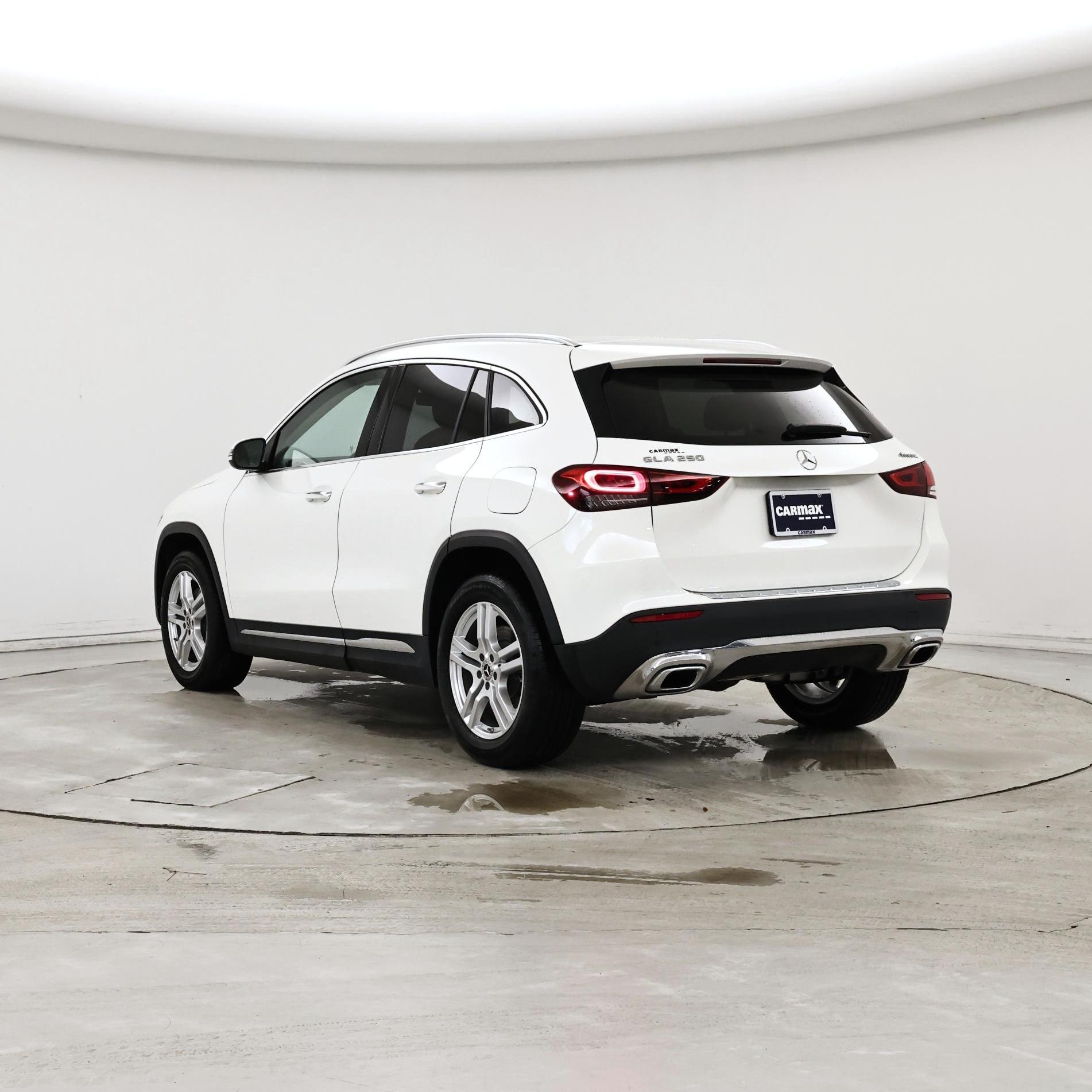 Thumbnail: 2022 Mercedes-Benz GLA - 2