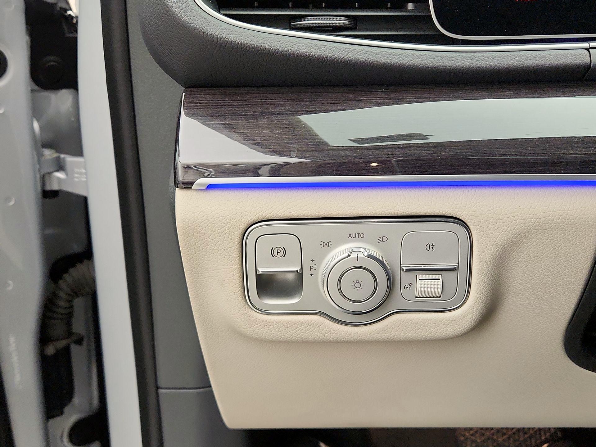 Thumbnail: 2020 Mercedes-Benz GLE - 13