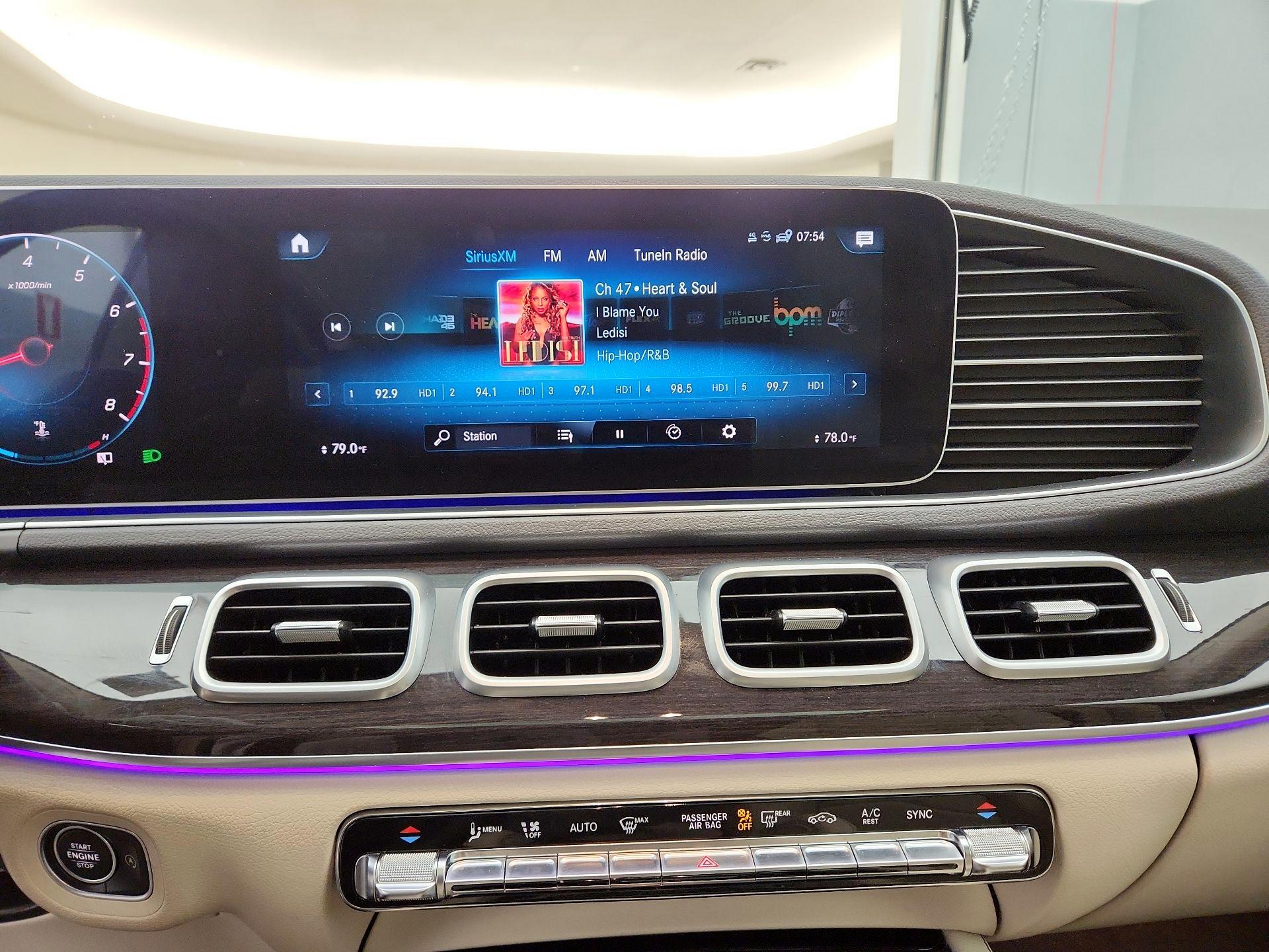 Thumbnail: 2020 Mercedes-Benz GLE - 16