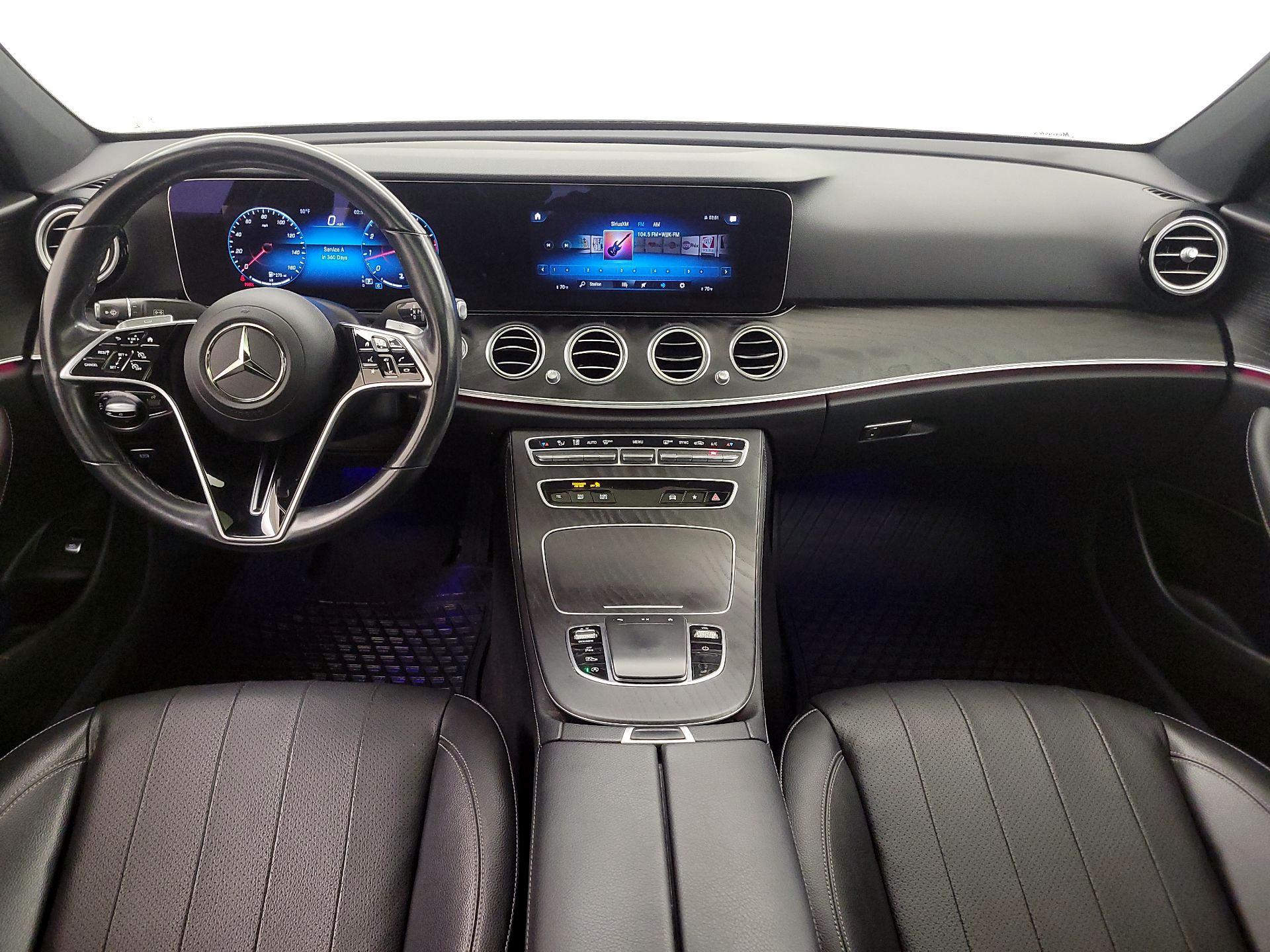 Thumbnail: 2022 Mercedes-Benz E-Class - 9