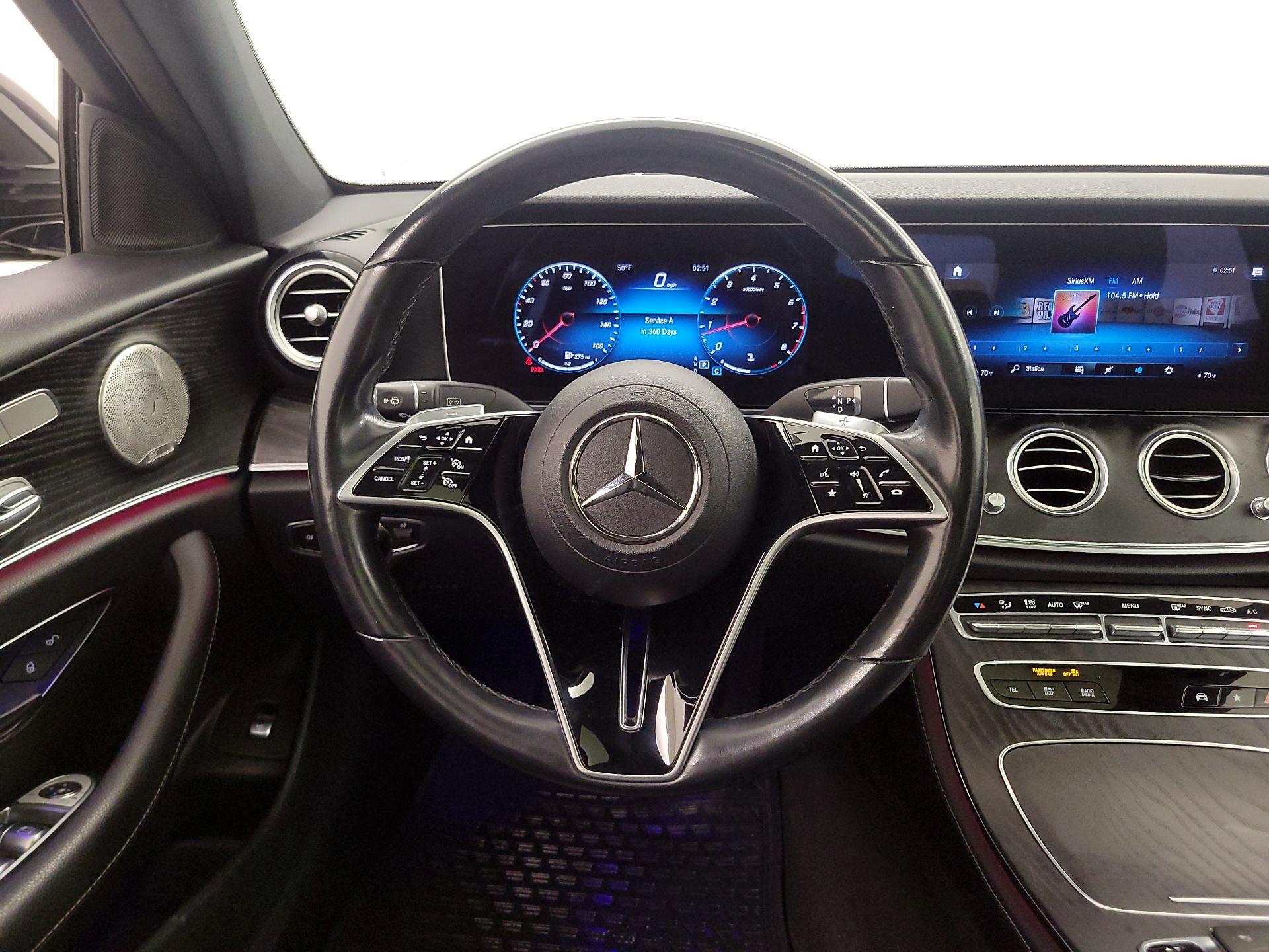 Thumbnail: 2022 Mercedes-Benz E-Class - 10