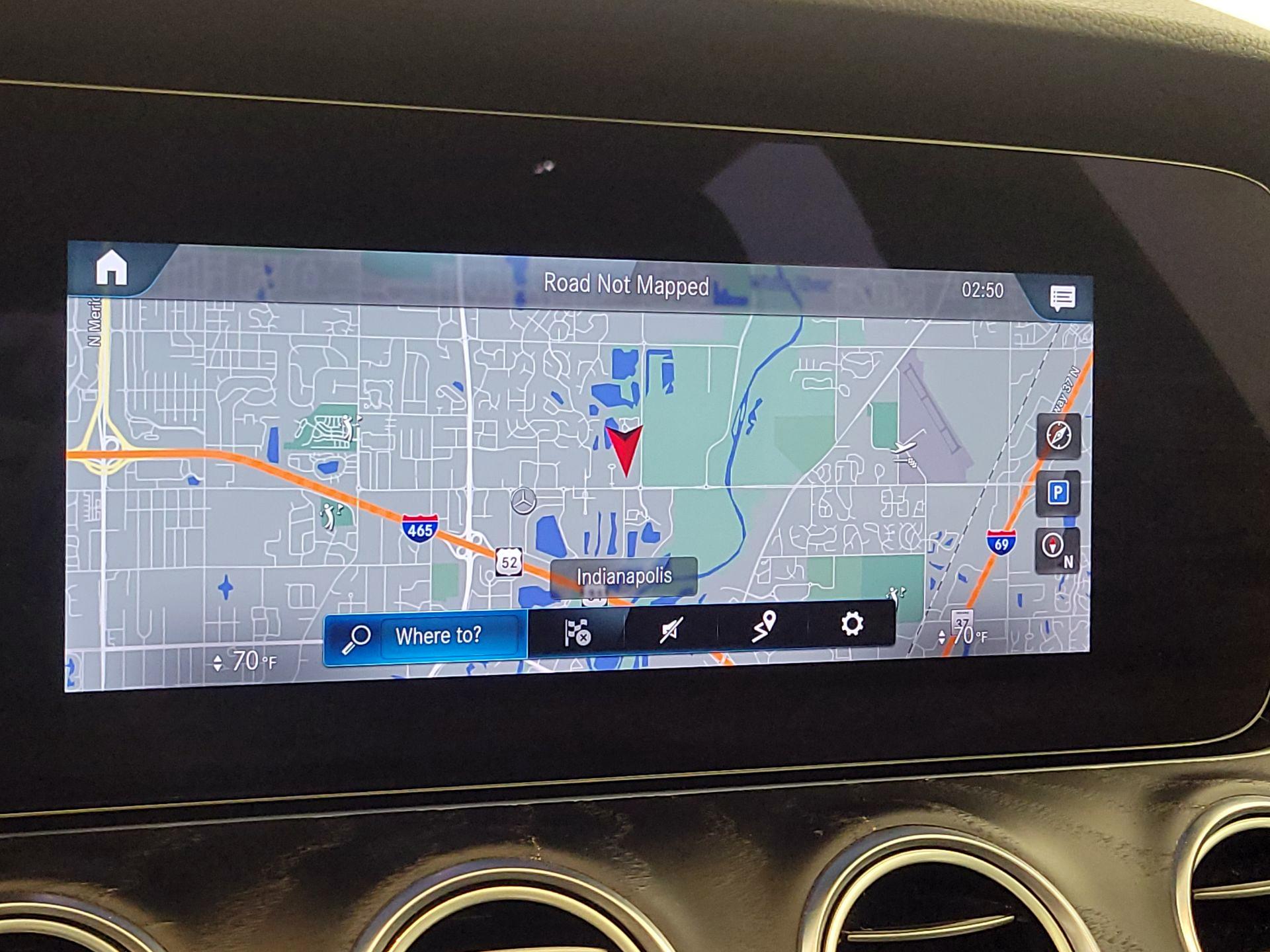 Thumbnail: 2022 Mercedes-Benz E-Class - 14