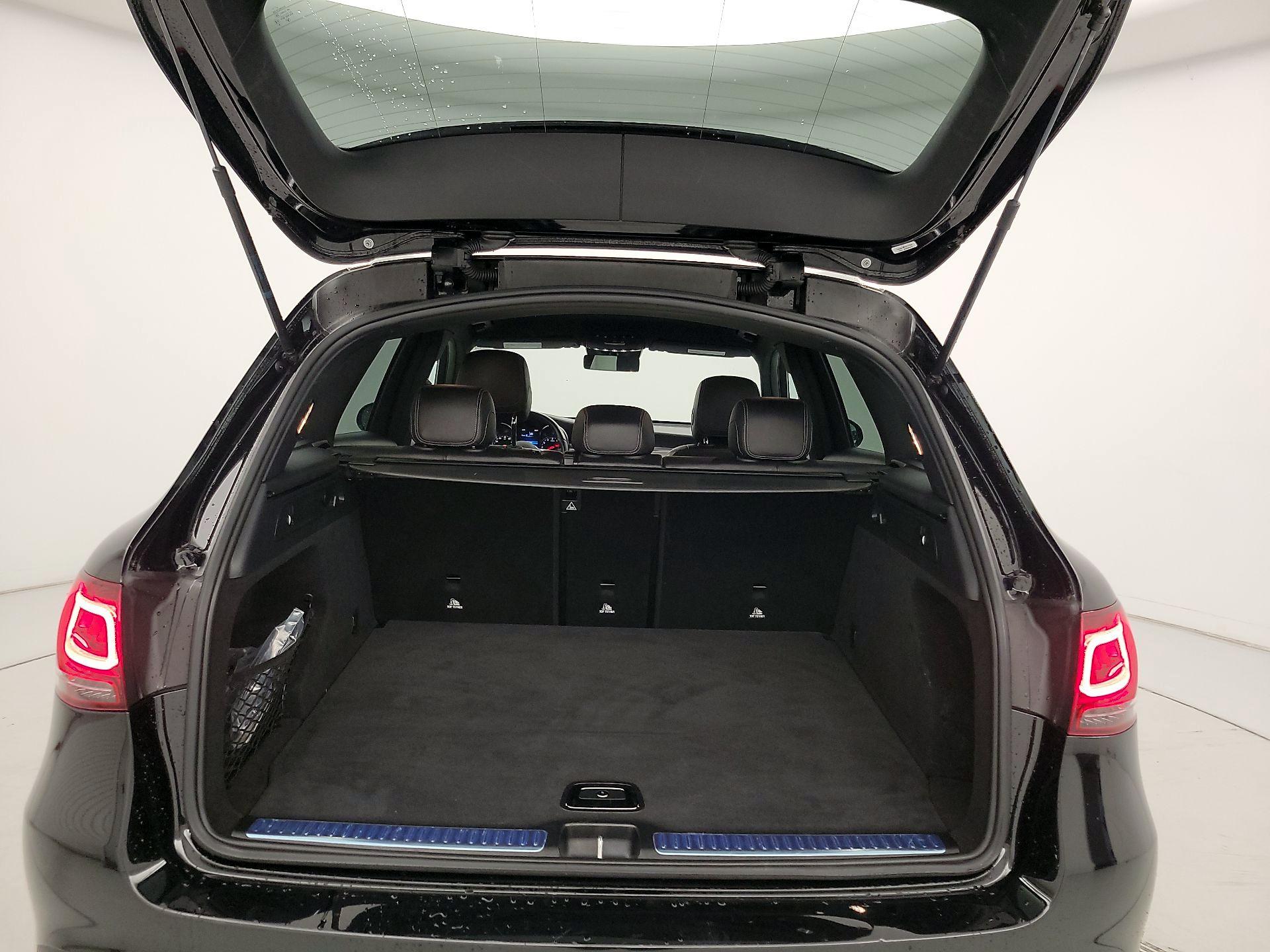 Thumbnail: 2022 Mercedes-Benz GLC - 20