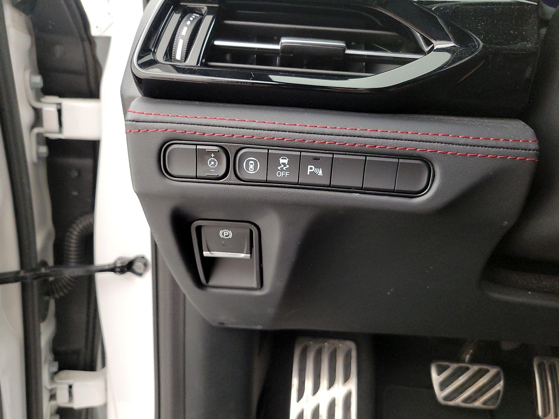 Thumbnail: 2023 Acura MDX - 13