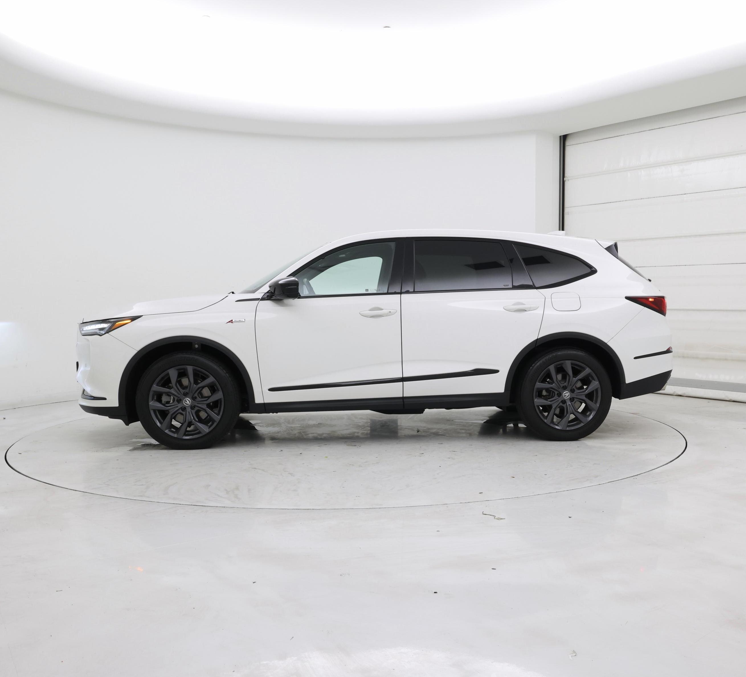 Thumbnail: 2023 Acura MDX - 3