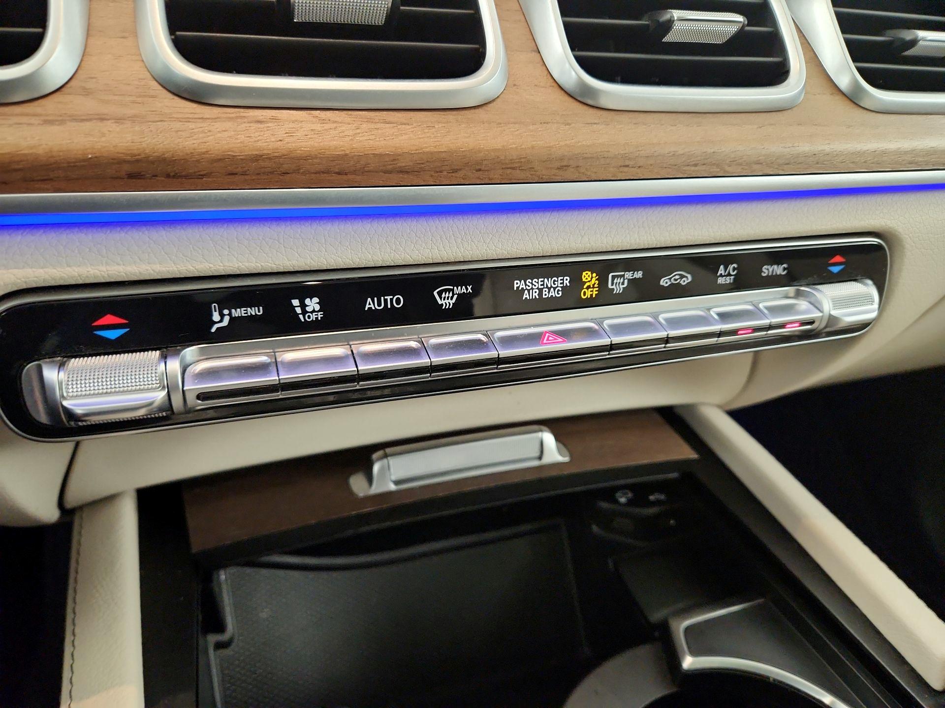 Thumbnail: 2022 Mercedes-Benz GLS - 17