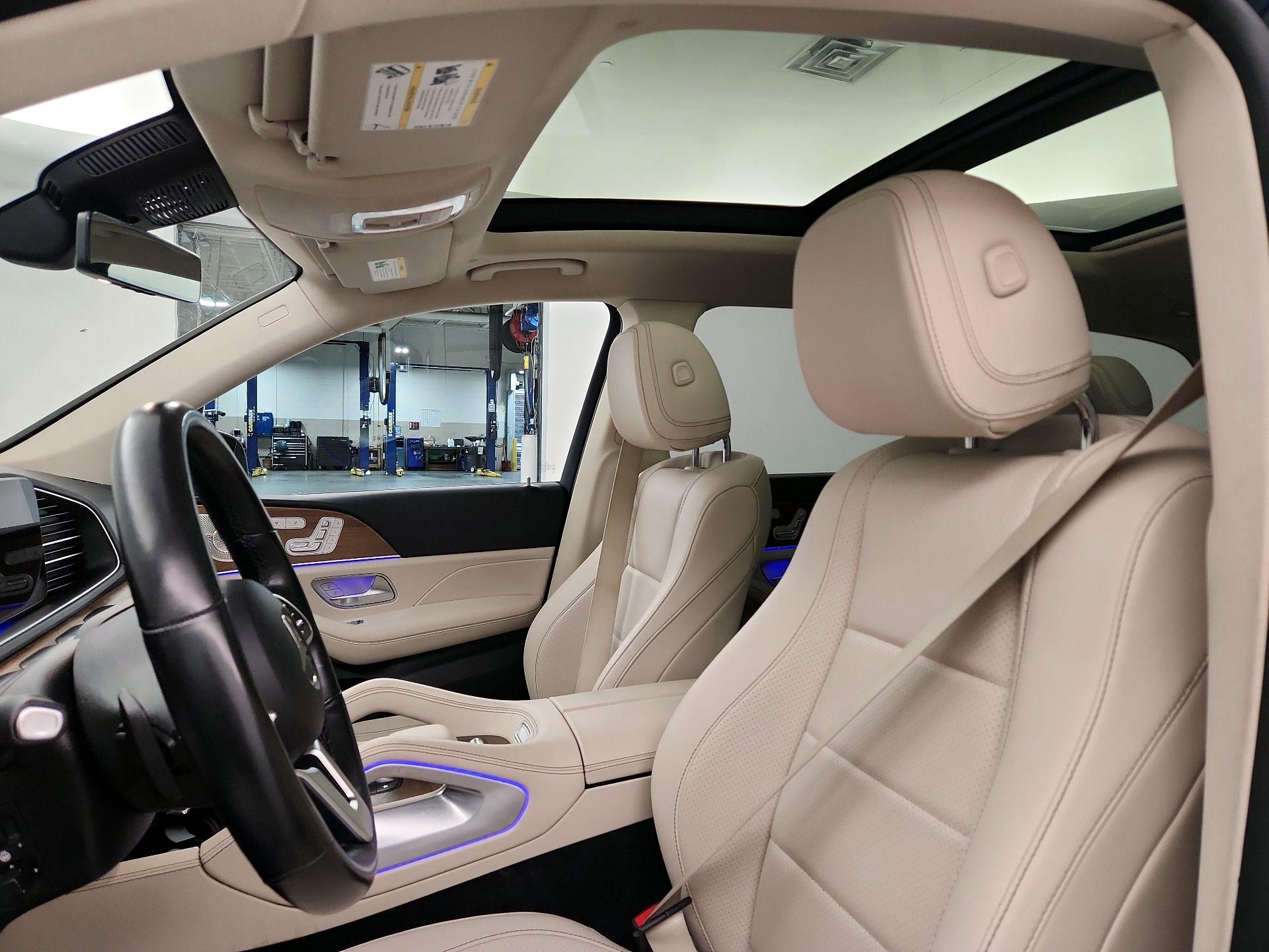 Thumbnail: 2022 Mercedes-Benz GLS - 20