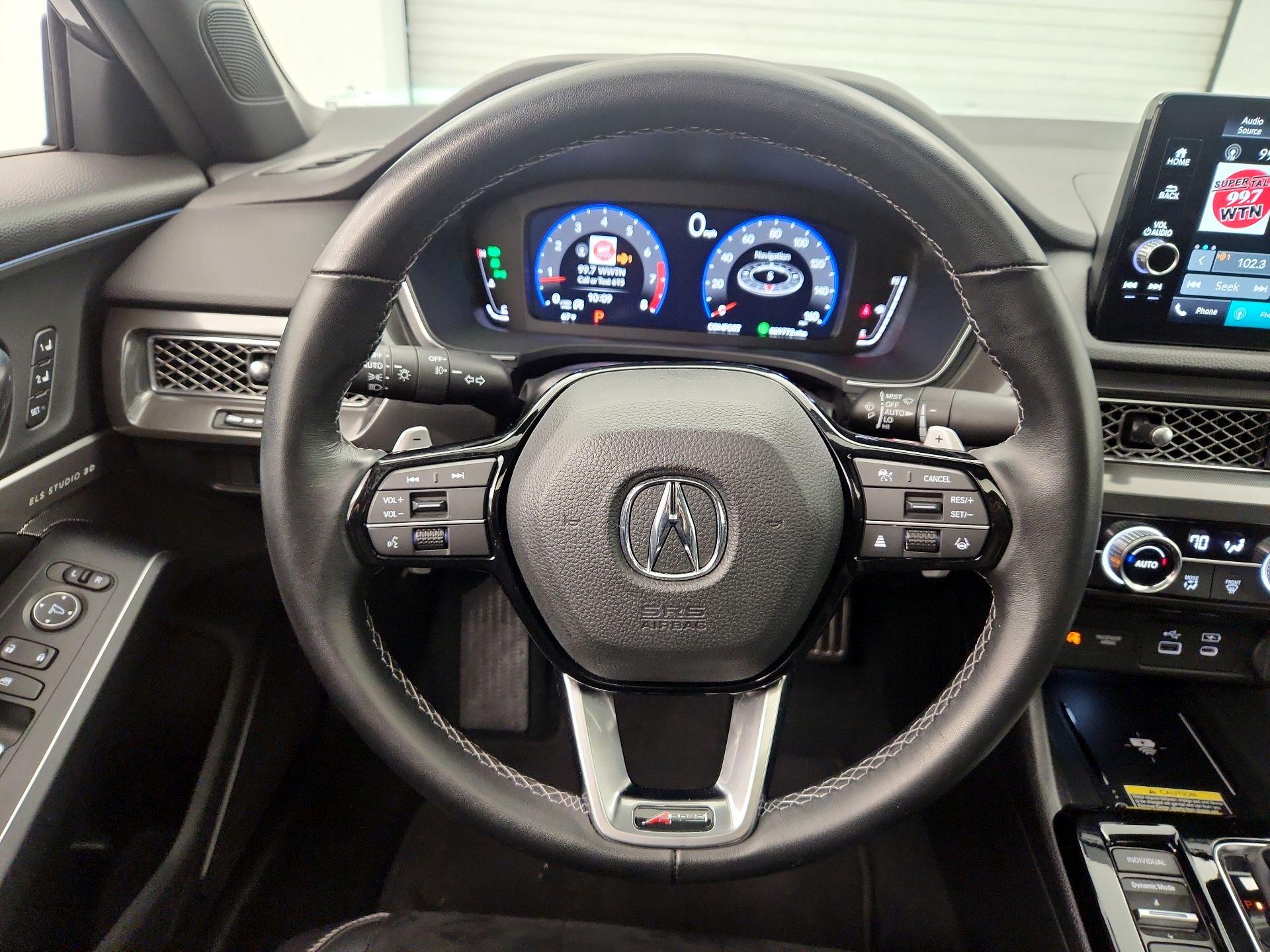 Thumbnail: 2023 Acura Integra - 10