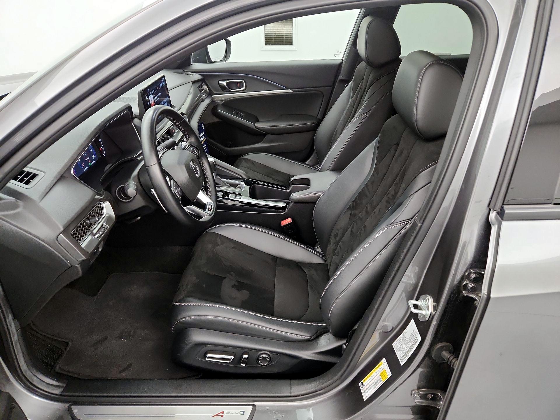 Thumbnail: 2023 Acura Integra - 11