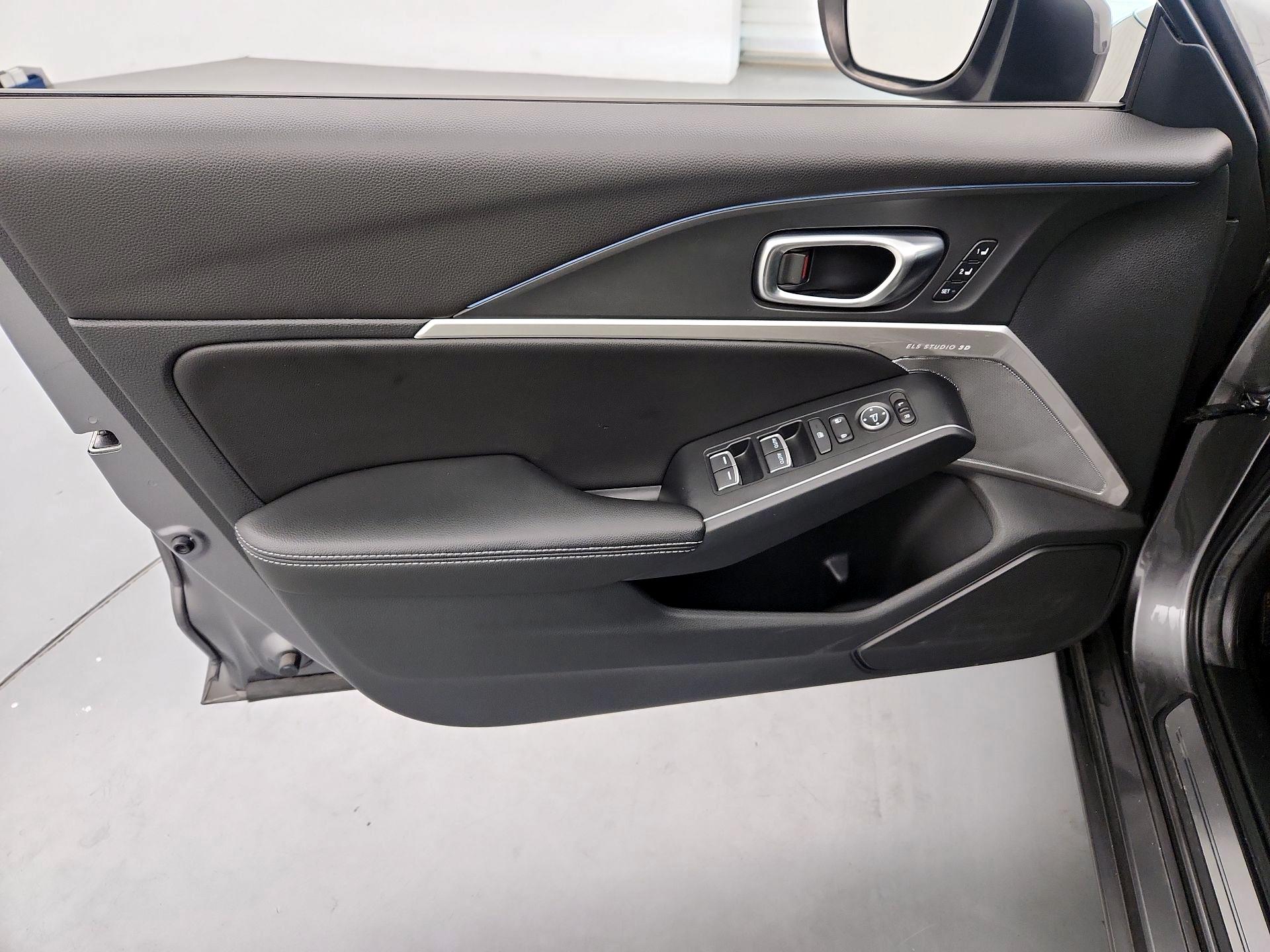 Thumbnail: 2023 Acura Integra - 12