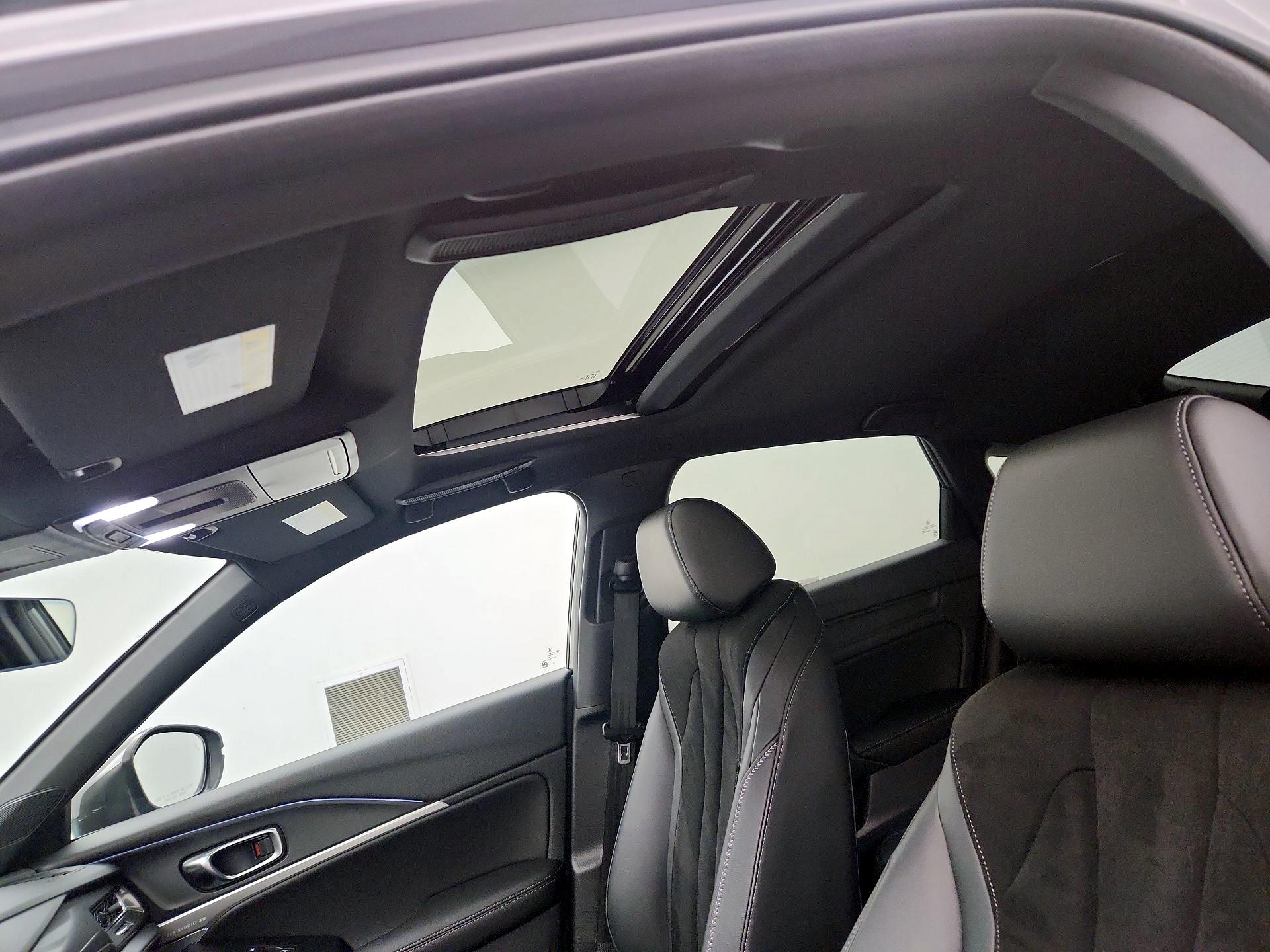 Thumbnail: 2023 Acura Integra - 19