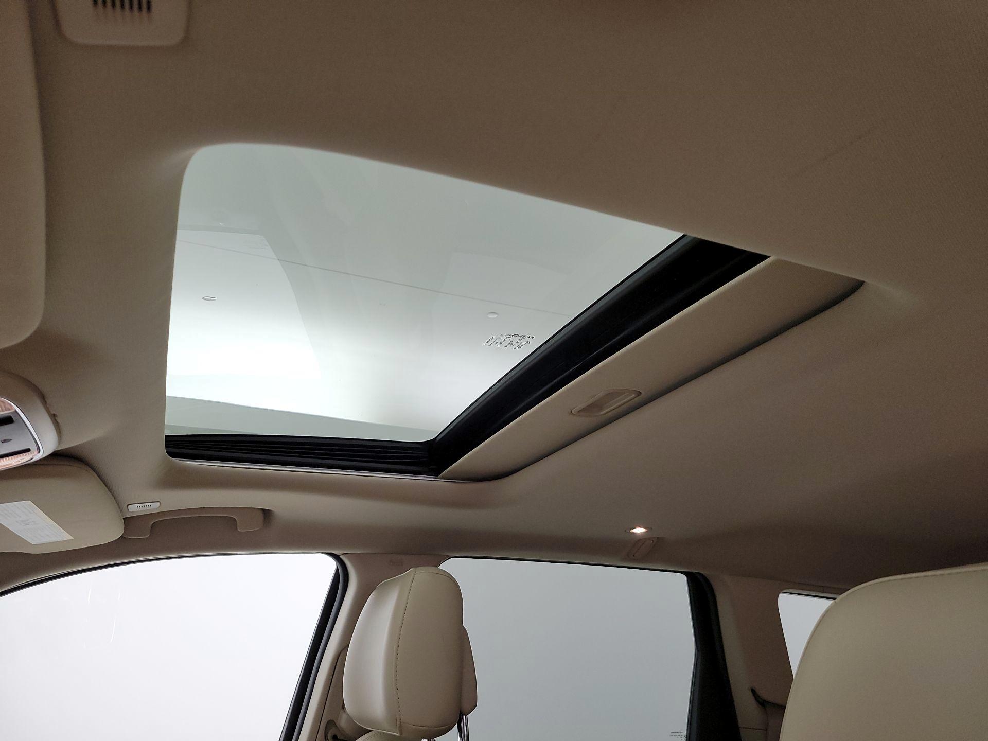 Thumbnail: 2021 Jeep Grand Cherokee - 20