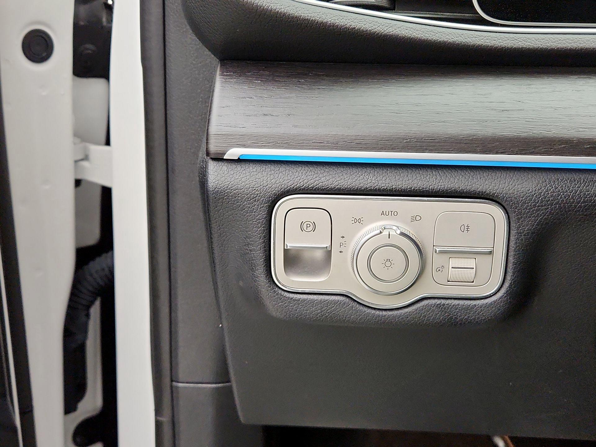 Thumbnail: 2021 Mercedes-Benz GLE - 13