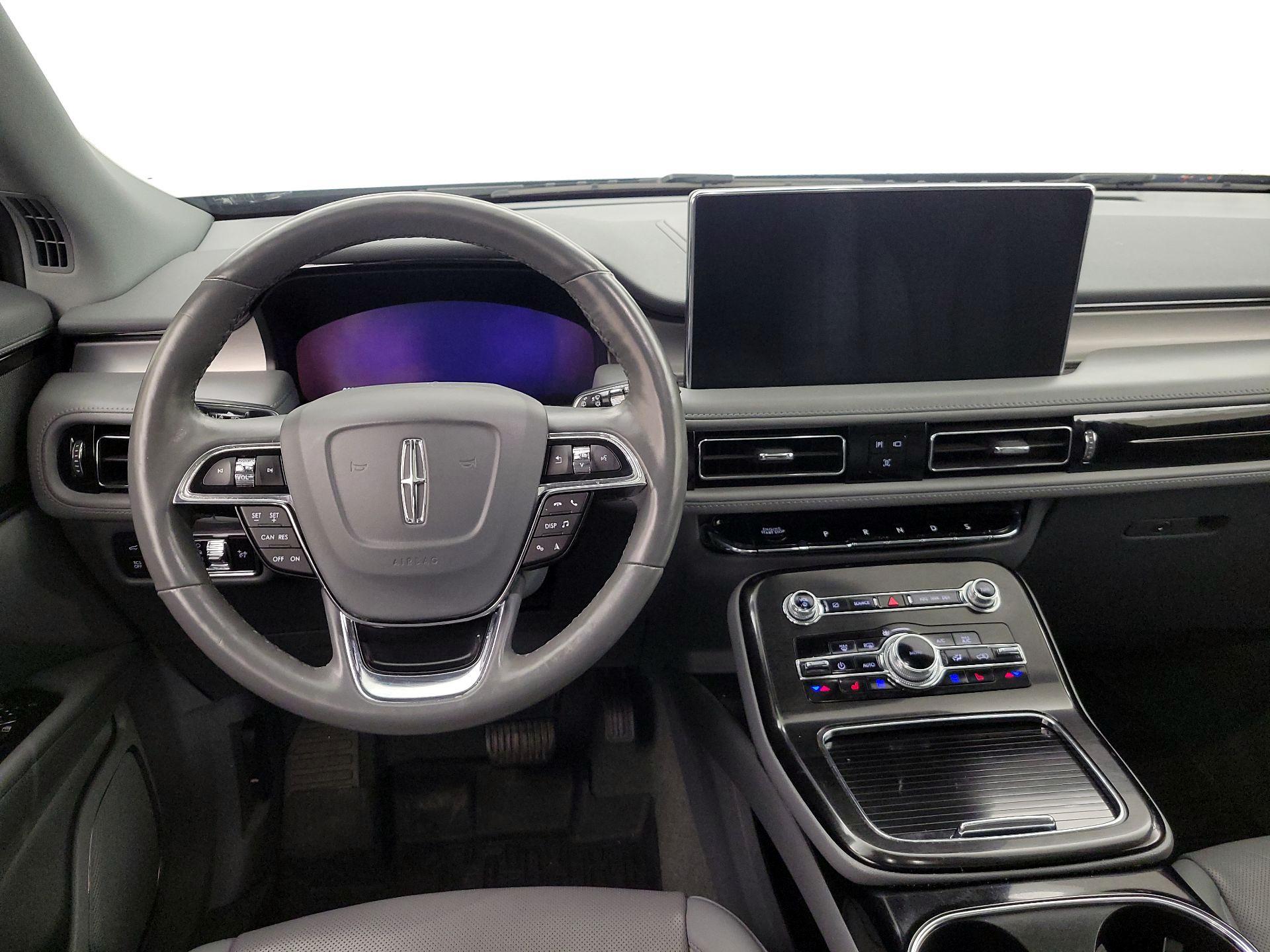 Thumbnail: 2022 Lincoln Nautilus - 10