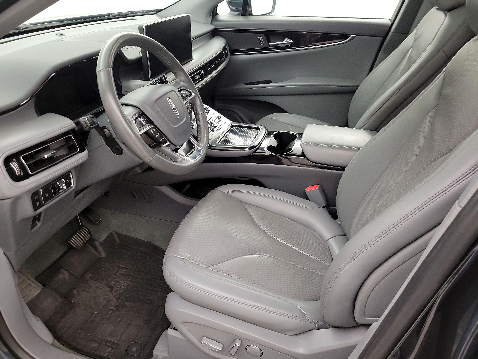 Thumbnail: 2022 Lincoln Nautilus - 11