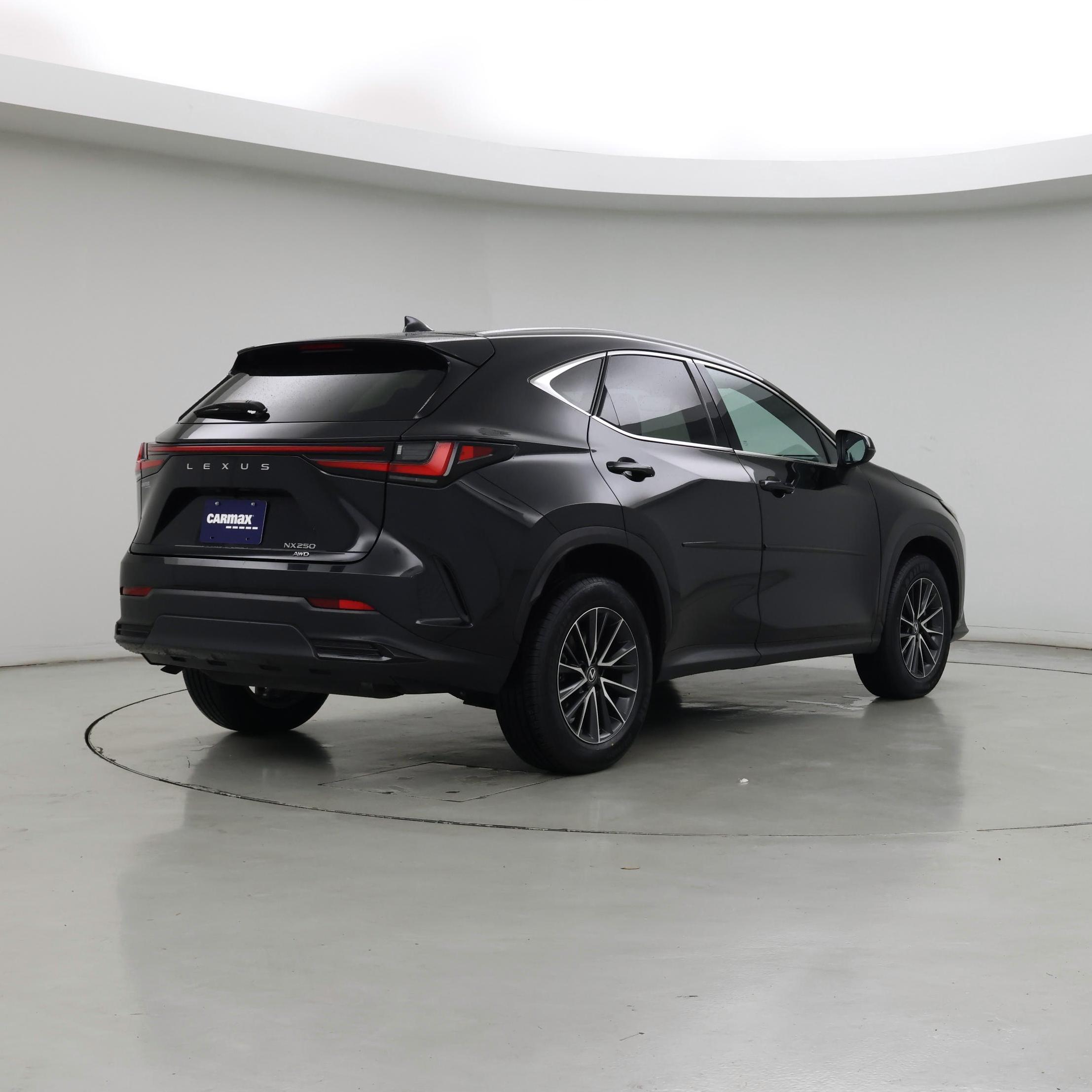 Thumbnail: 2022 Lexus NX - 8