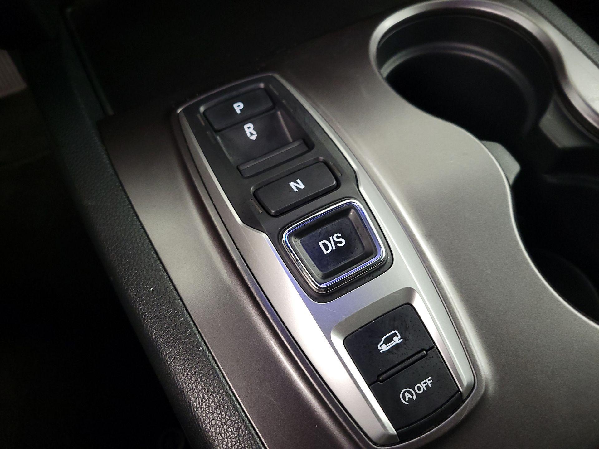 Thumbnail: 2022 Honda Pilot - 17