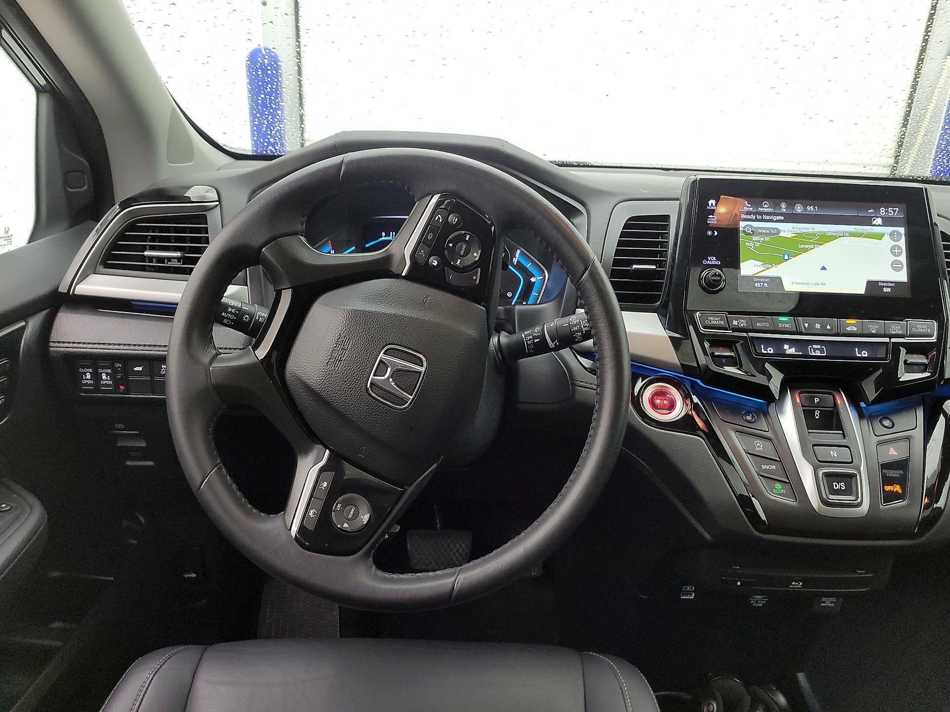 Thumbnail: 2023 Honda Odyssey - 10