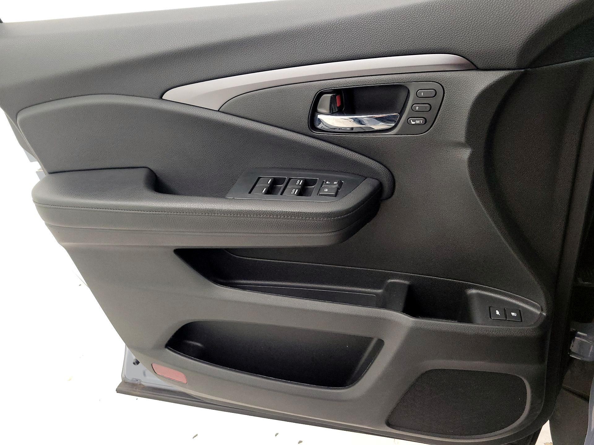 Thumbnail: 2022 Honda Pilot - 12