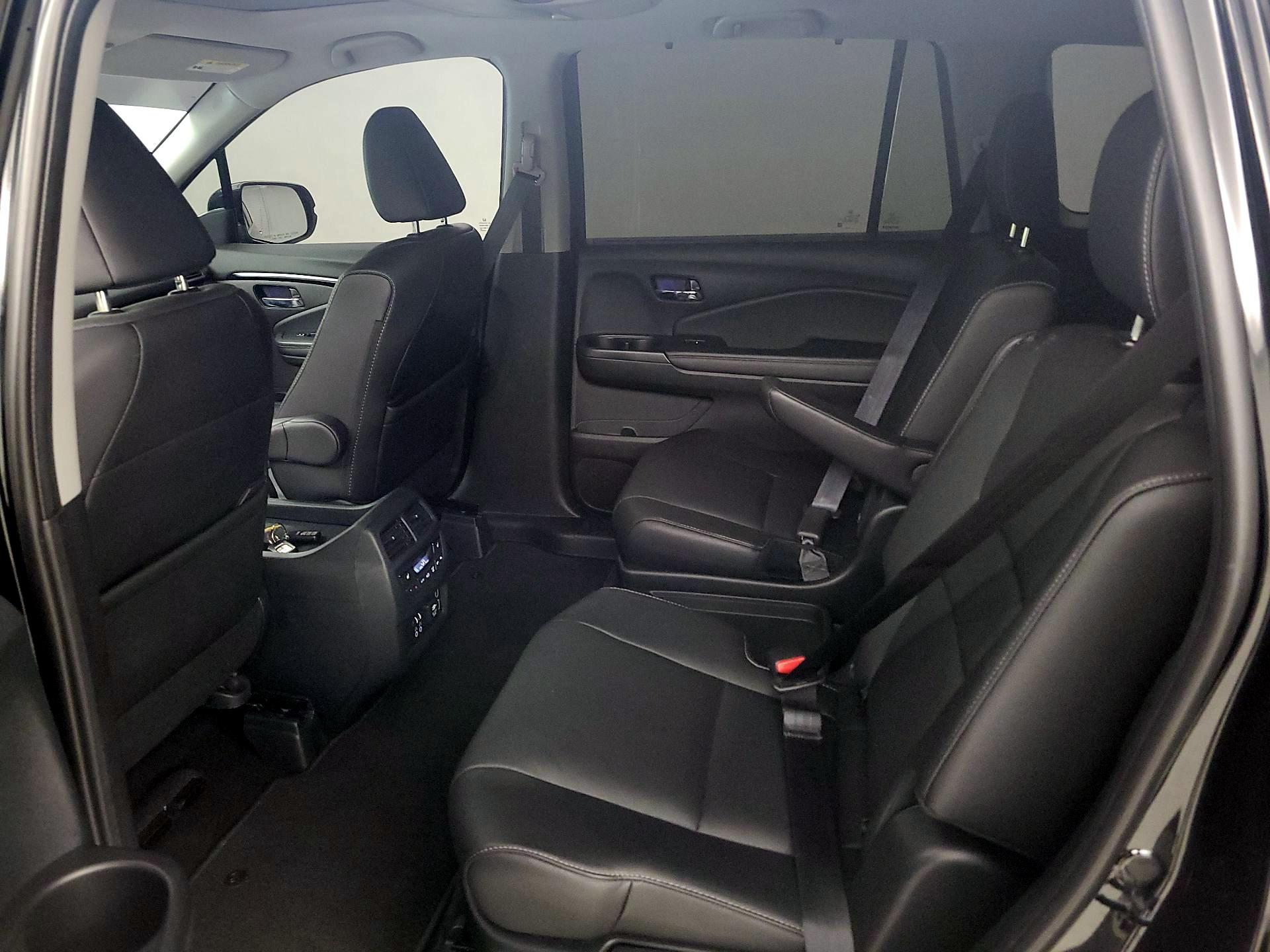 Thumbnail: 2022 Honda Pilot - 20