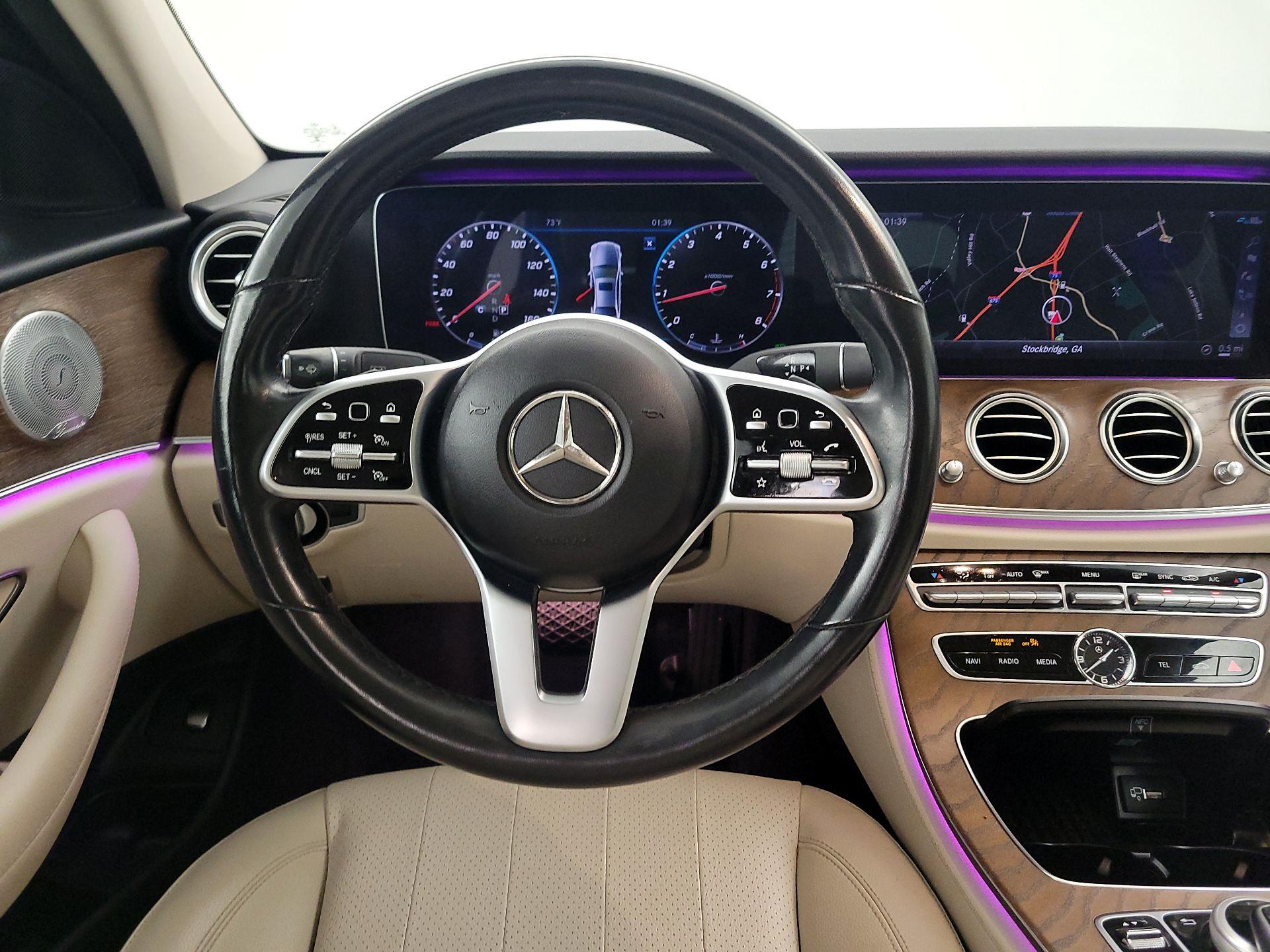 Thumbnail: 2020 Mercedes-Benz E-Class - 10