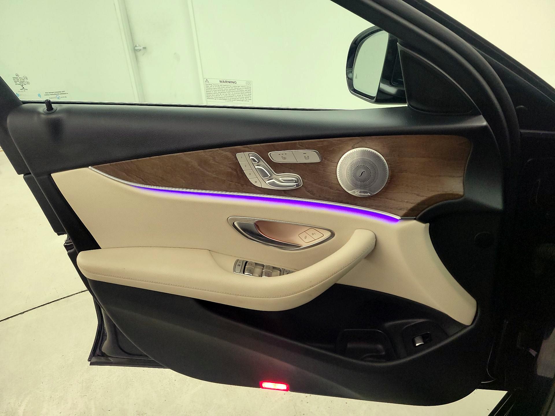 Thumbnail: 2020 Mercedes-Benz E-Class - 12