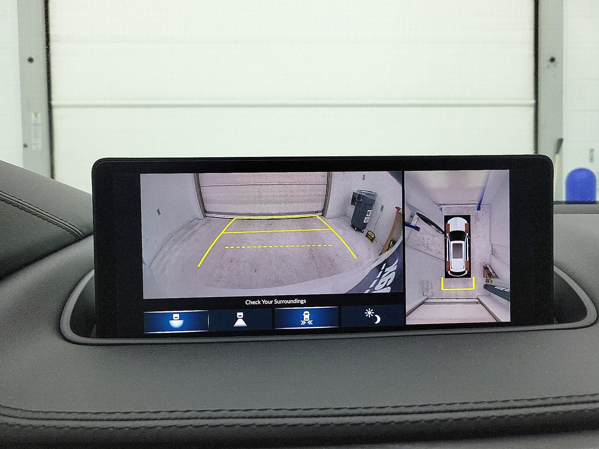 Thumbnail: 2022 Acura MDX - 15