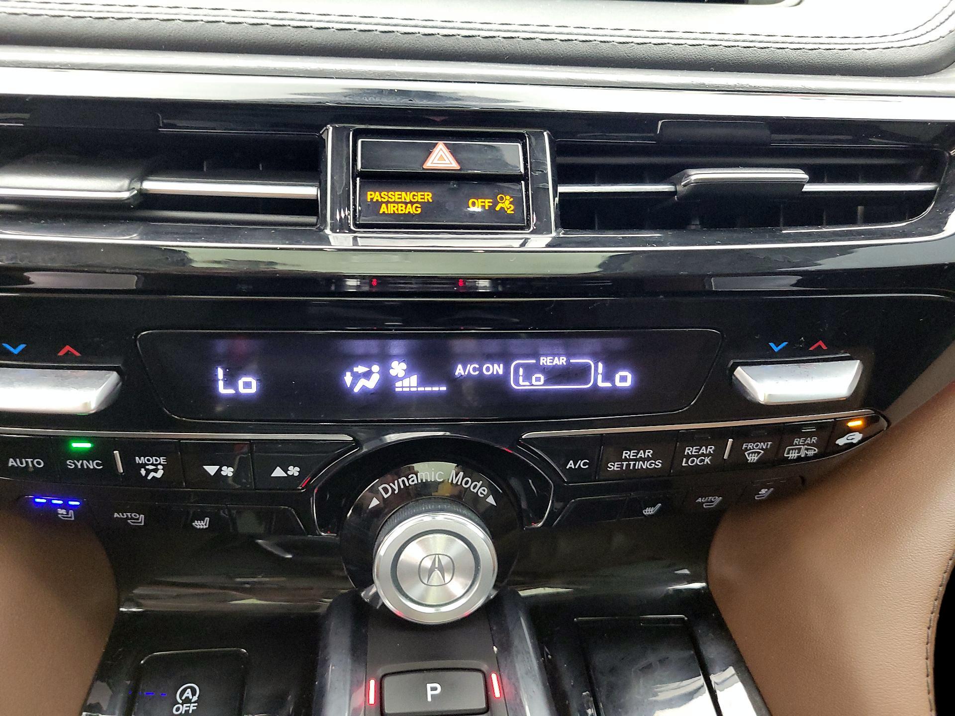 Thumbnail: 2022 Acura MDX - 17