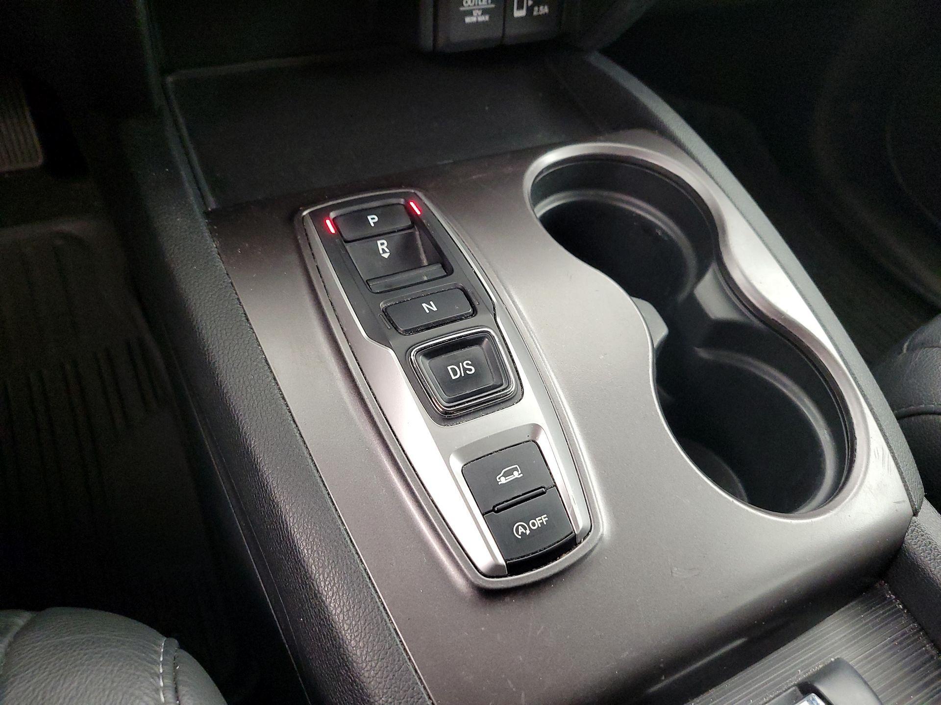 Thumbnail: 2022 Honda Pilot - 17