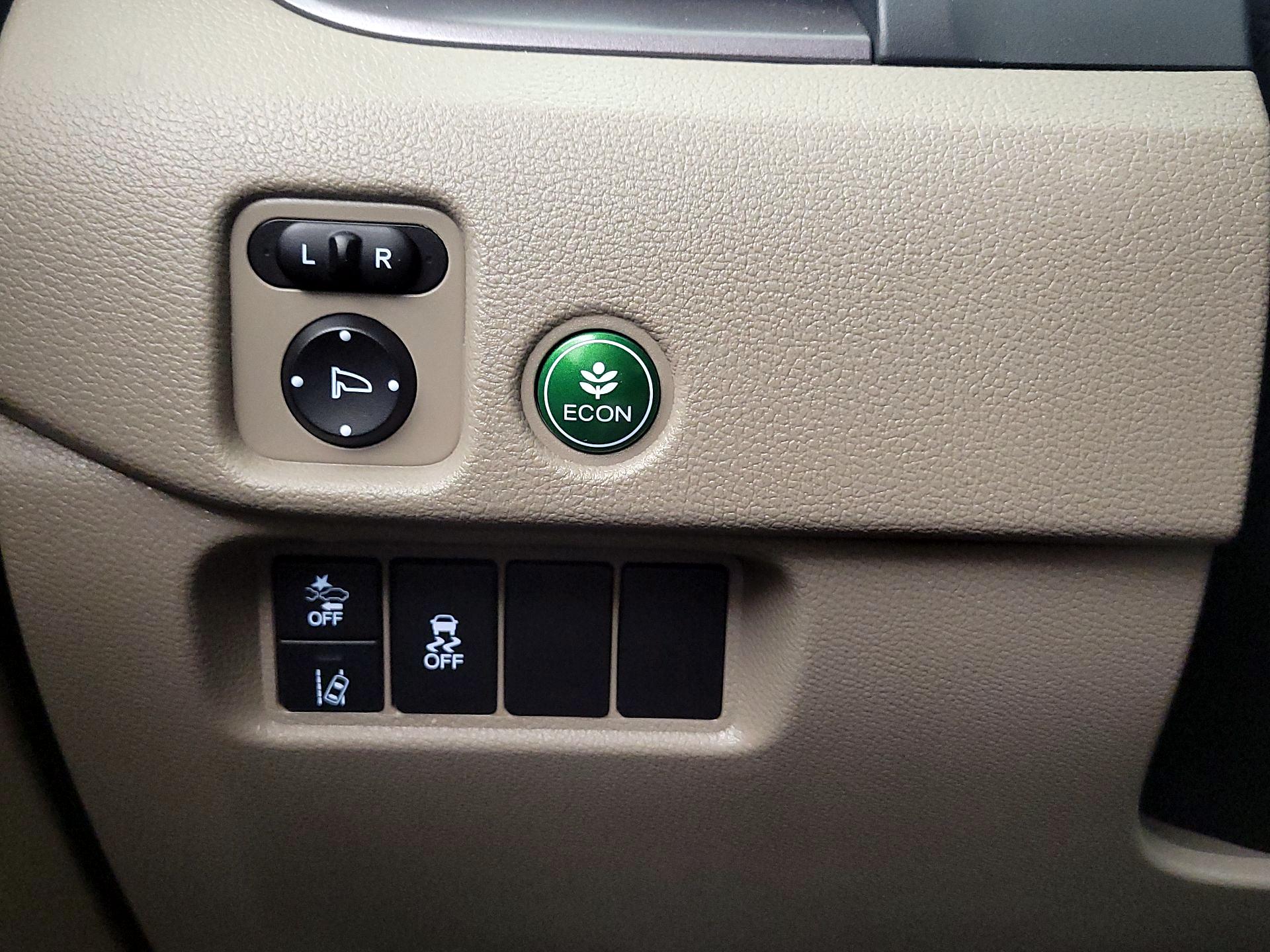 Thumbnail: 2022 Honda Pilot - 13