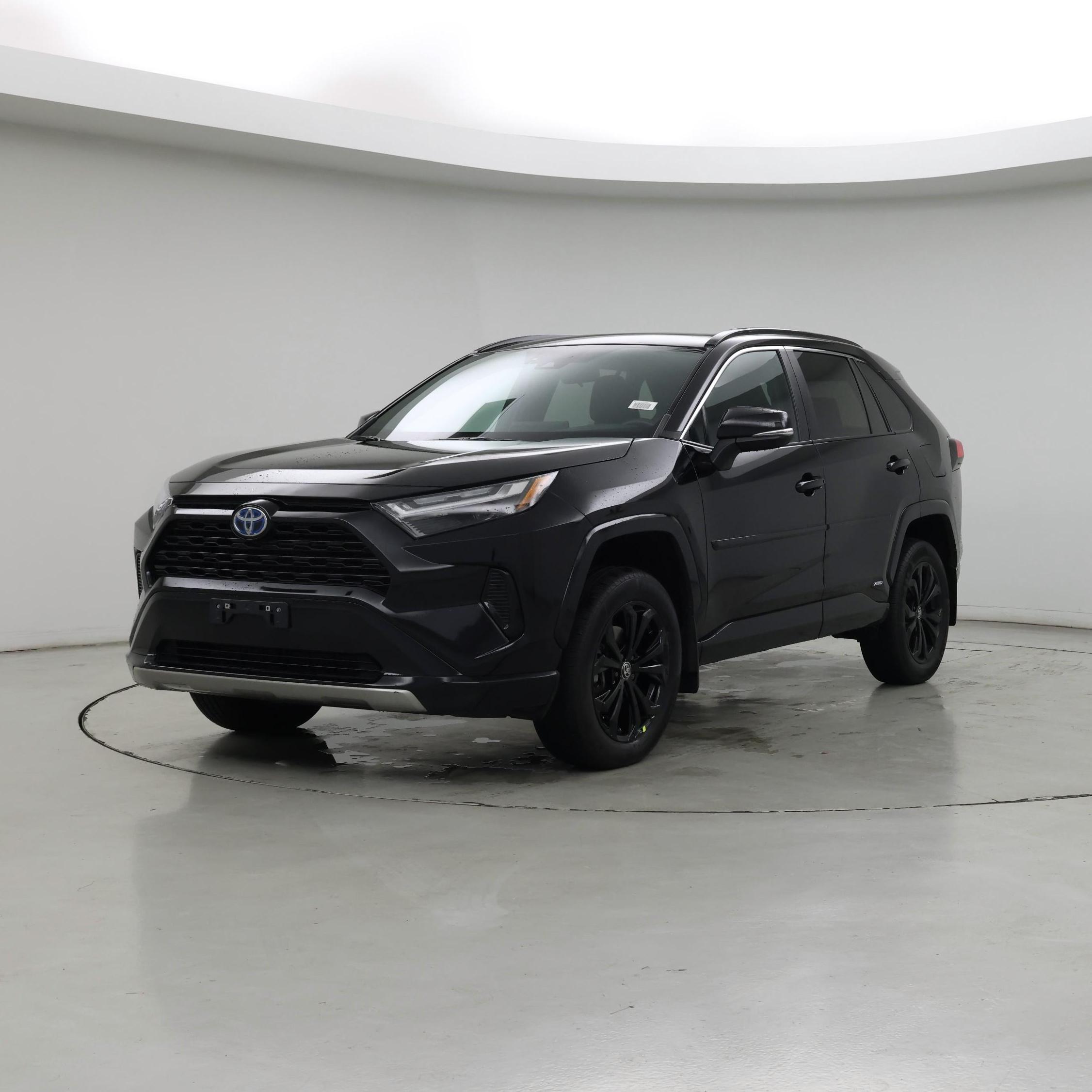 Thumbnail: 2022 Toyota RAV4 - 4