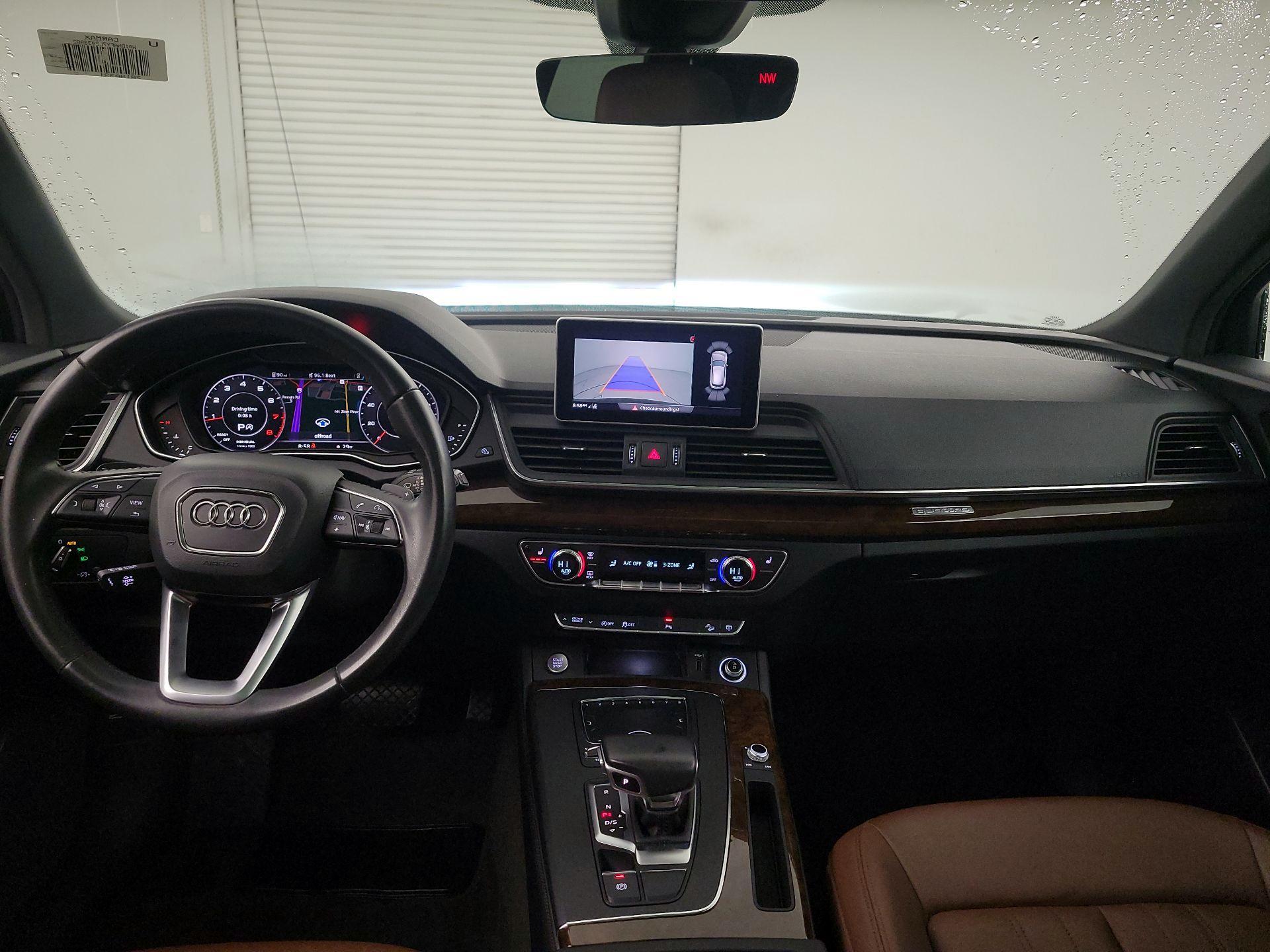 Thumbnail: 2020 Audi Q5 - 9