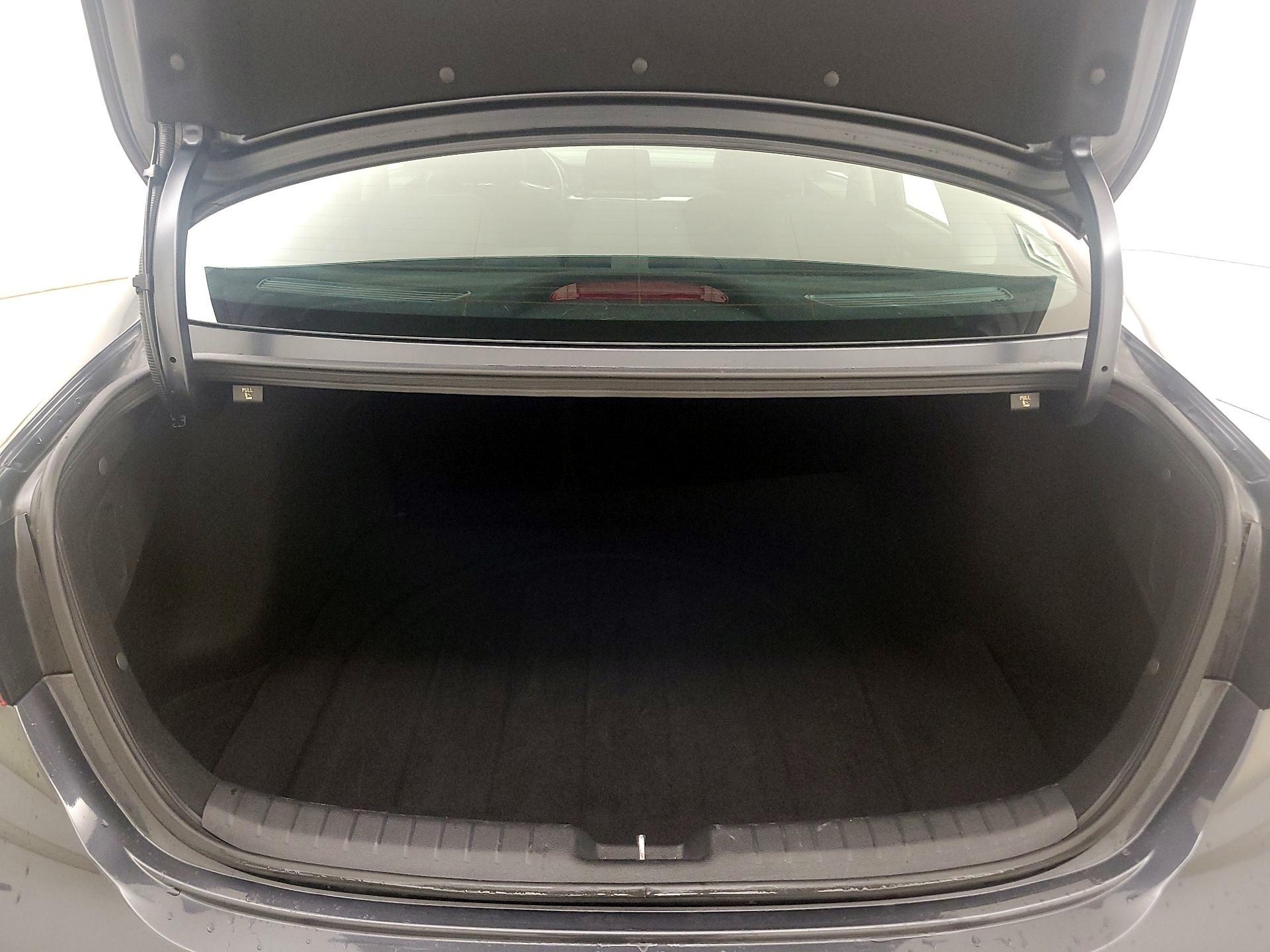 Thumbnail: 2023 Kia Forte - 20