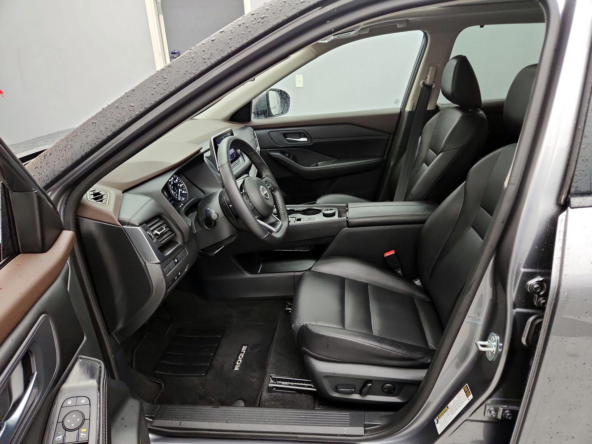 Thumbnail: 2023 Nissan Rogue - 11