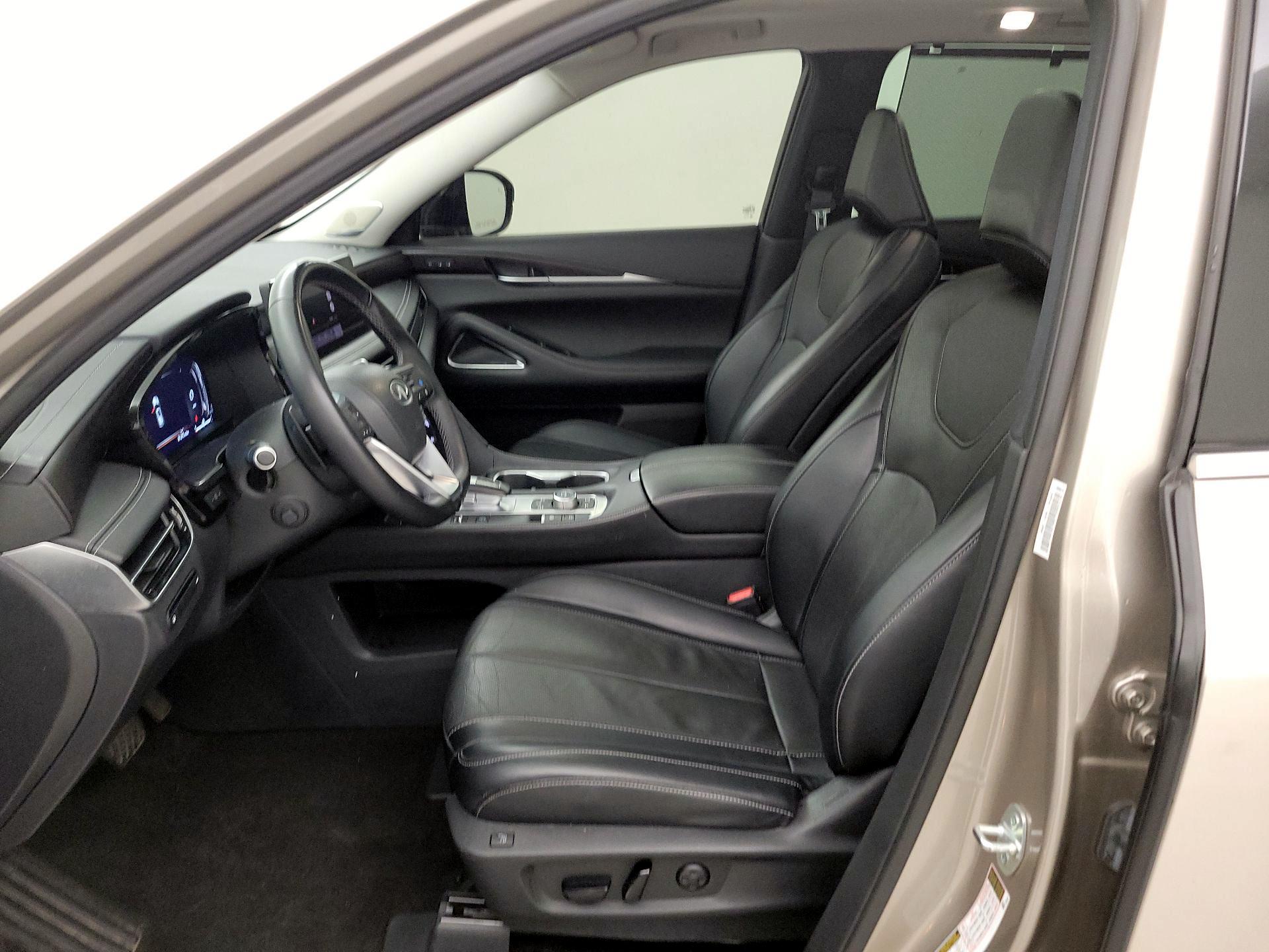 Thumbnail: 2023 INFINITI QX60 - 11