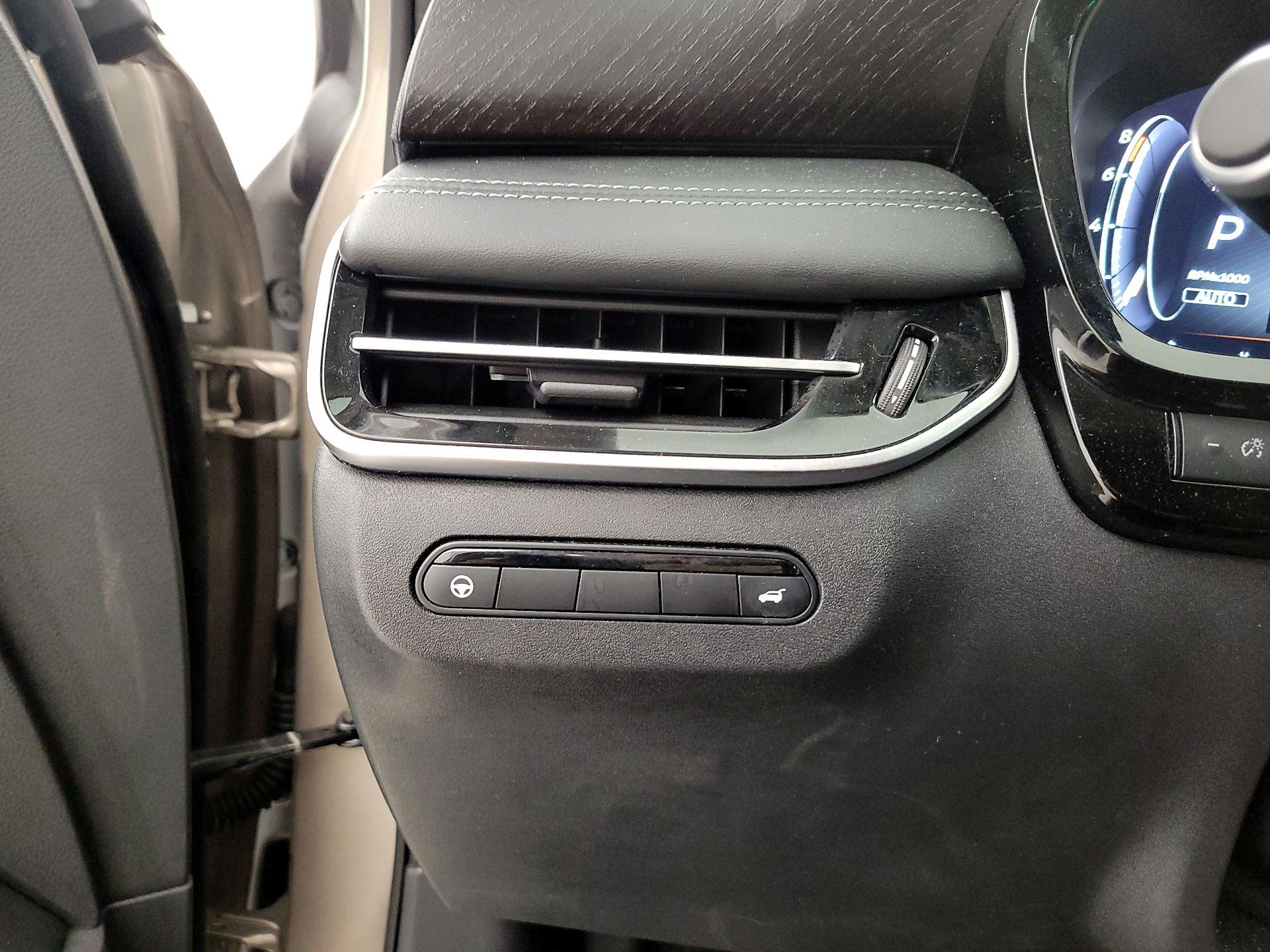 Thumbnail: 2023 INFINITI QX60 - 13