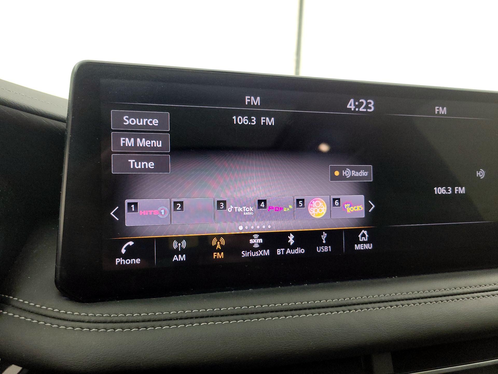 Thumbnail: 2023 INFINITI QX60 - 16