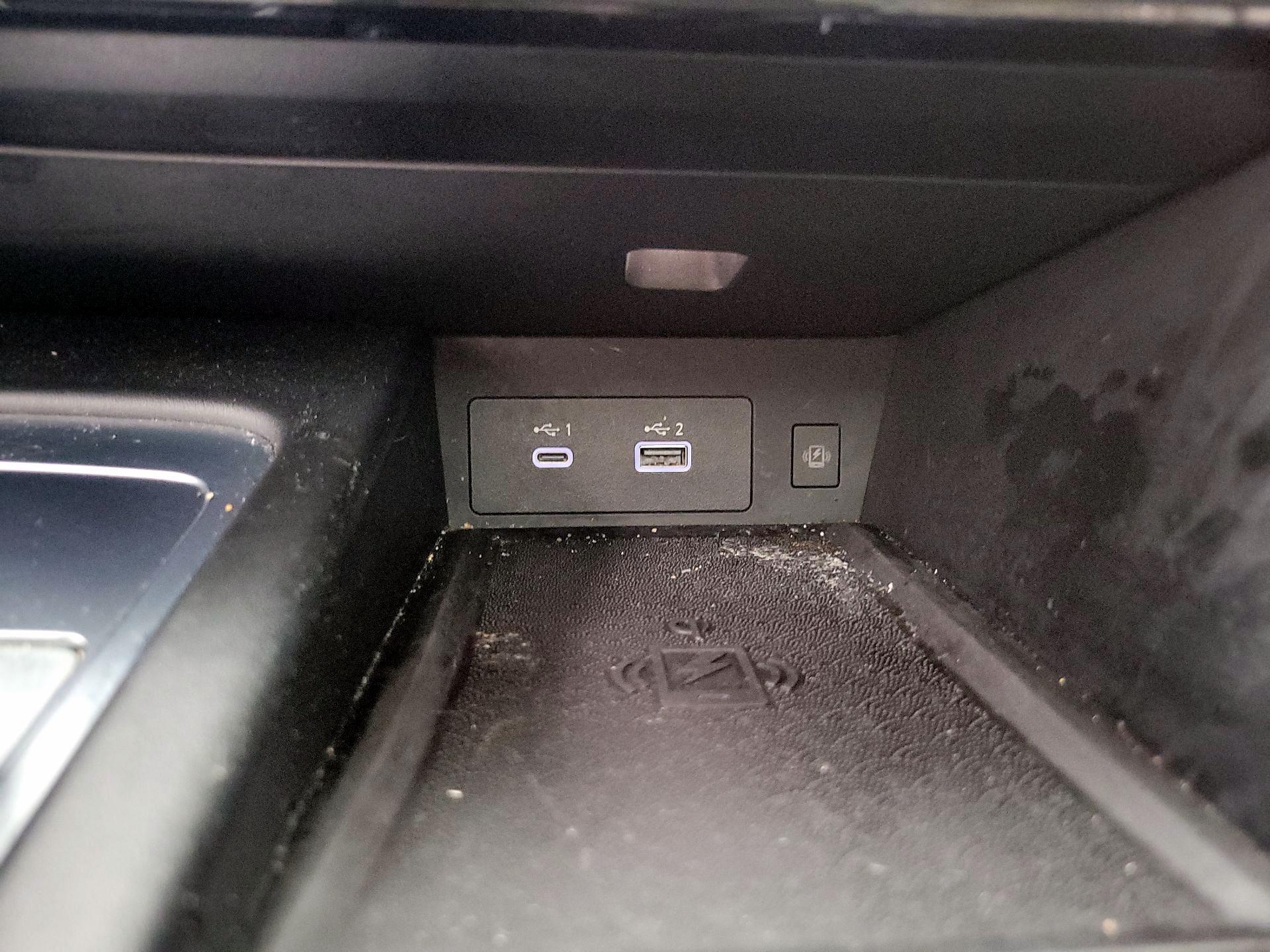 Thumbnail: 2023 INFINITI QX60 - 19