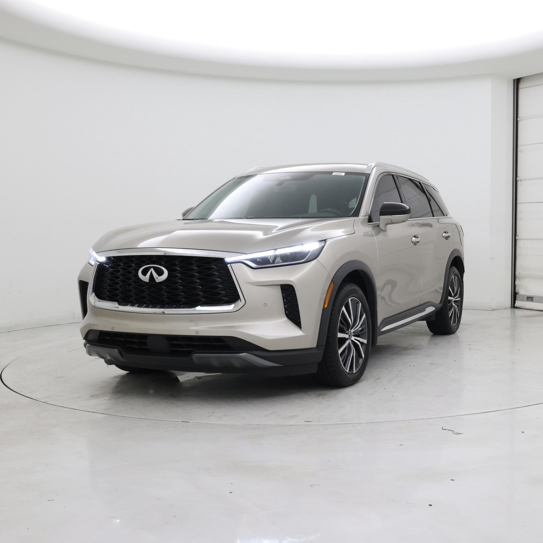 Thumbnail: 2023 INFINITI QX60 - 4