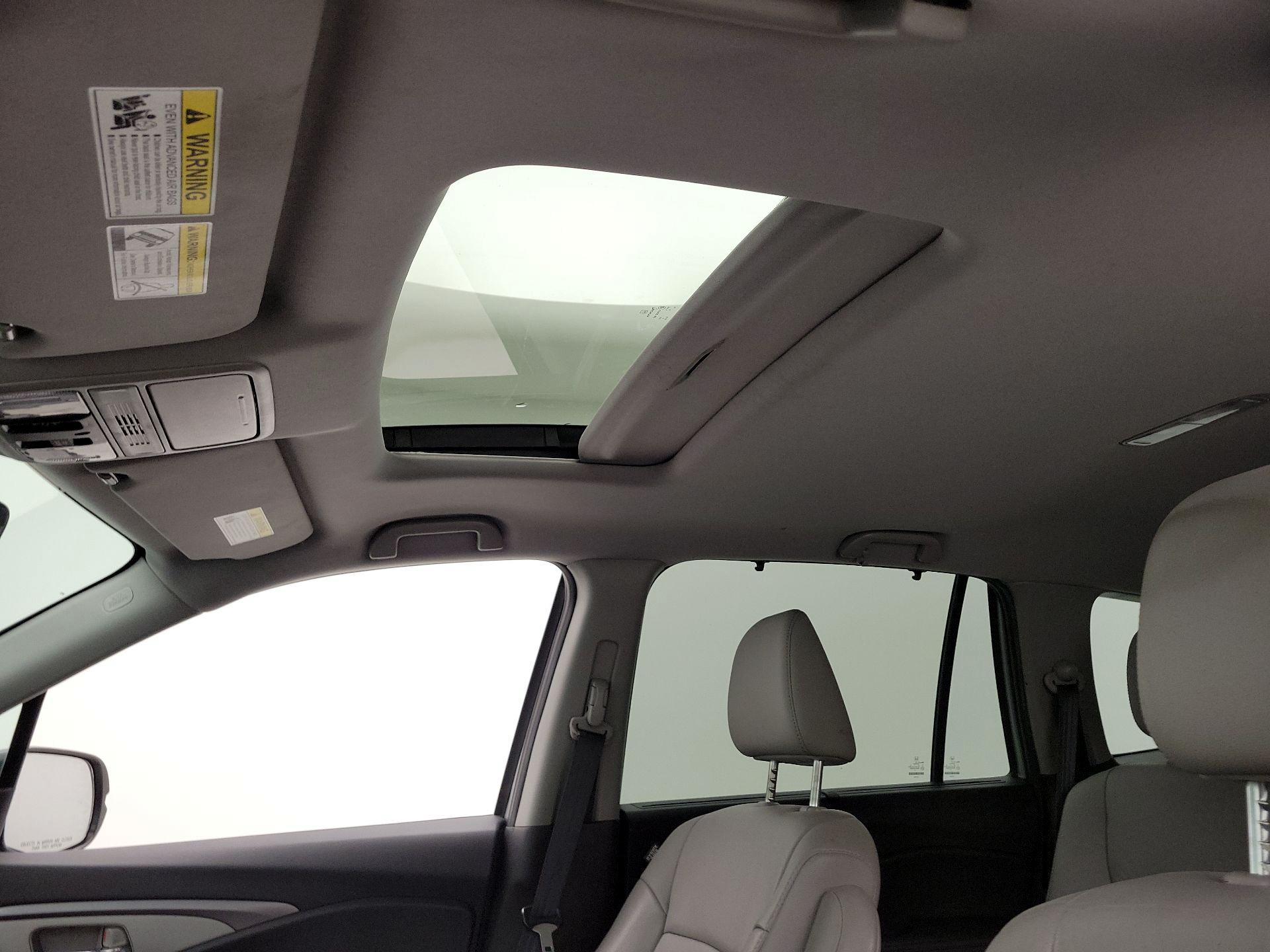 Thumbnail: 2021 Honda Pilot - 19