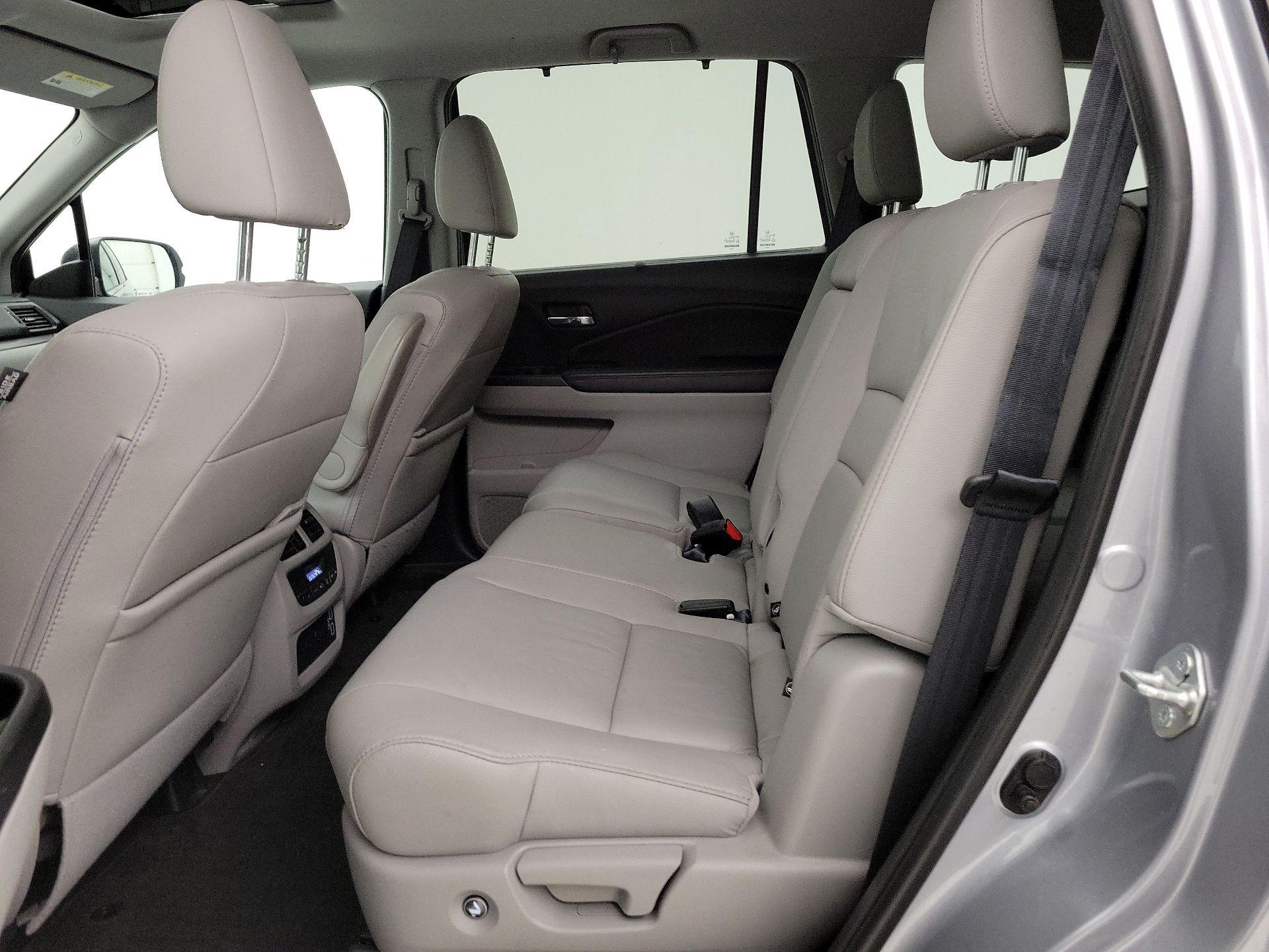 Thumbnail: 2021 Honda Pilot - 20